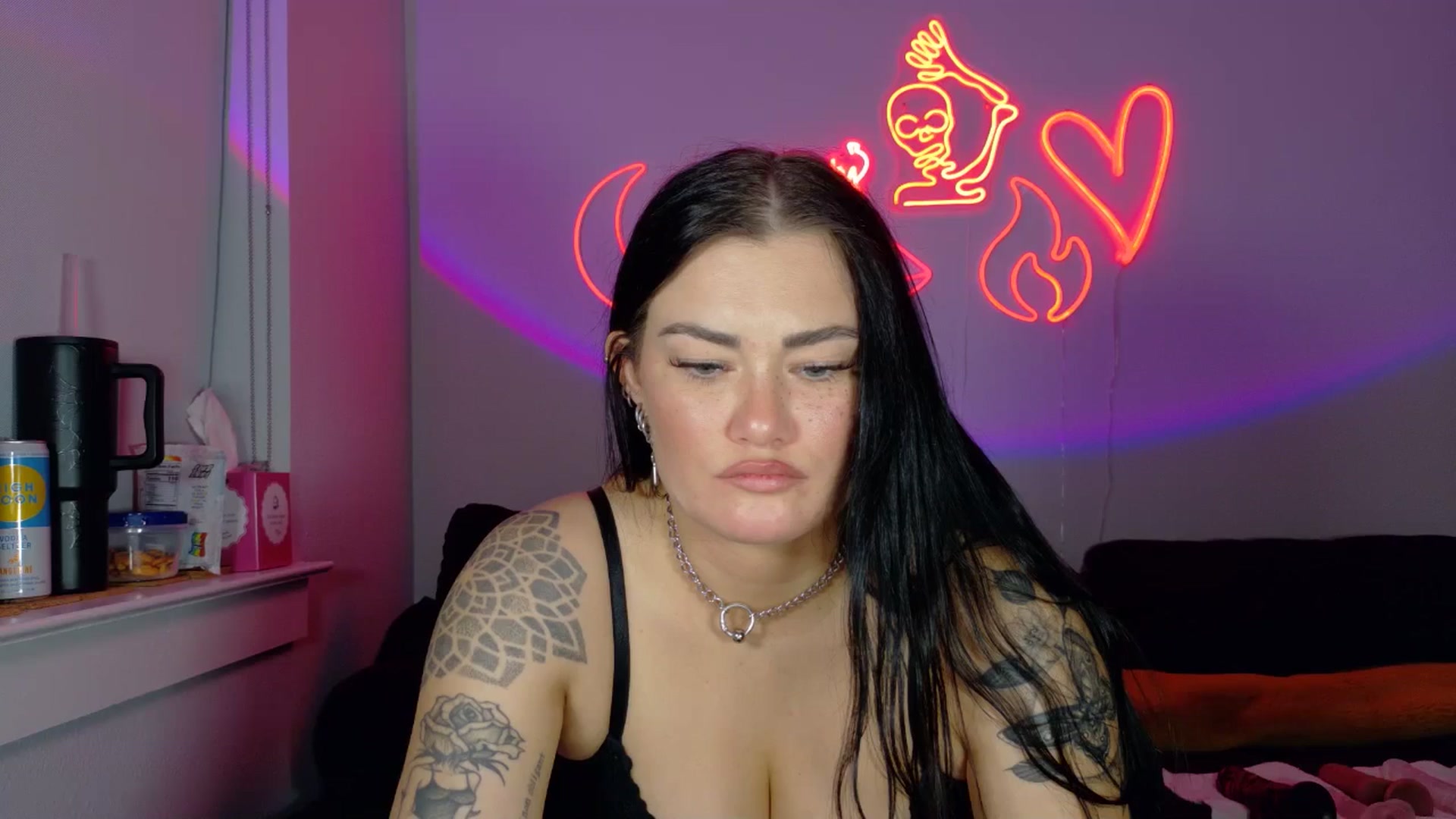 Gallery image thumbnail from BabyKayyVixen's myfreecams stream on, 12/15/2025, 10:20 image 11 of 20