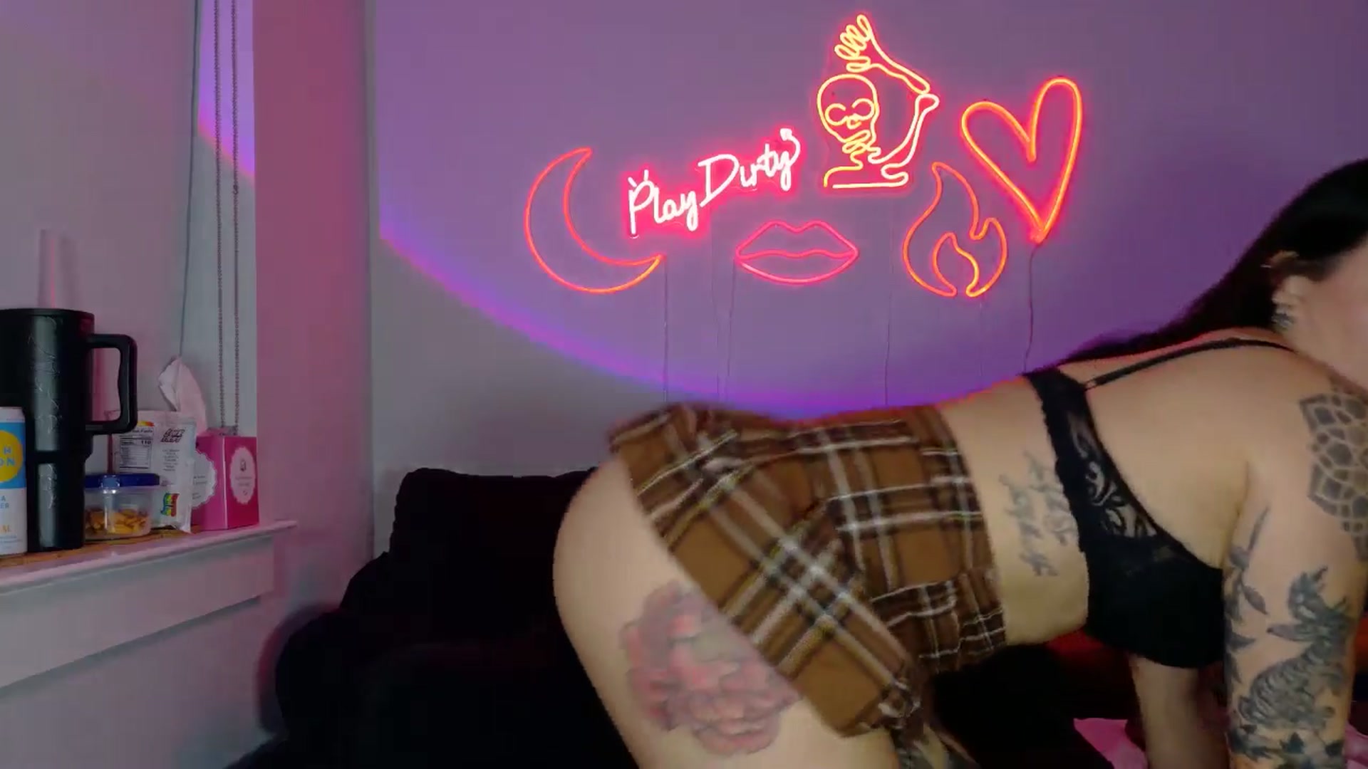 Gallery image thumbnail from BabyKayyVixen's myfreecams stream on, 12/15/2025, 10:20 image 4 of 20
