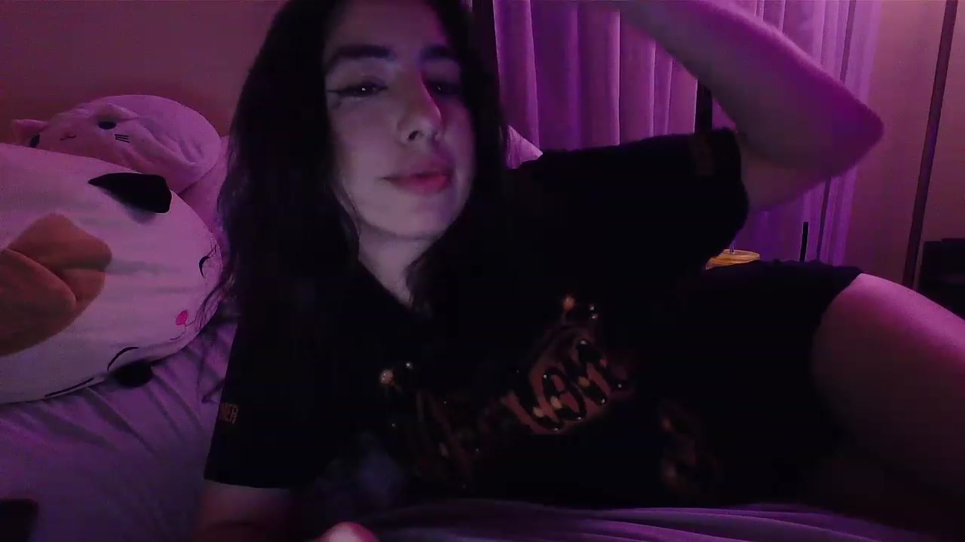 Gallery image thumbnail from BabyLula's myfreecams stream on, 03/09/2023, 06:03 image 3 of 20