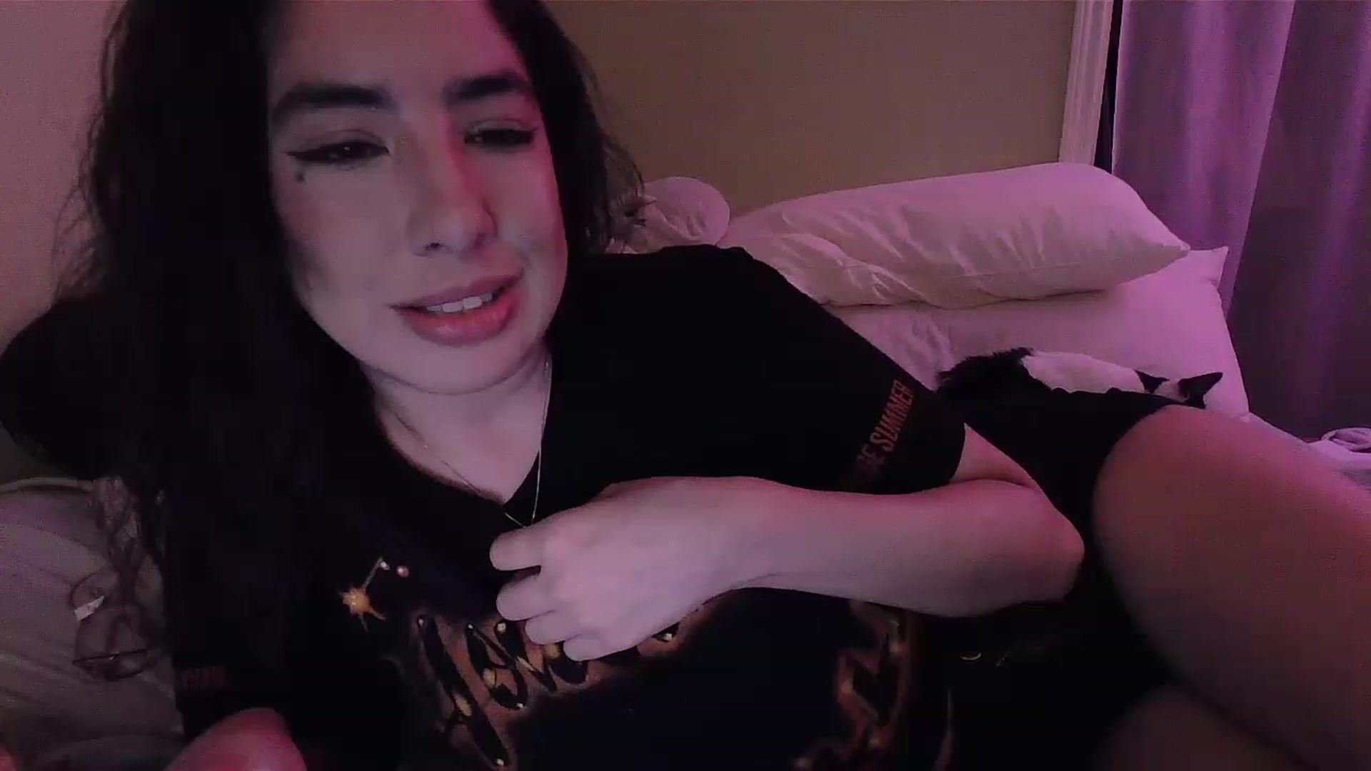 Gallery image thumbnail from BabyLula's myfreecams stream on, 03/09/2023, 06:03 image 10 of 20