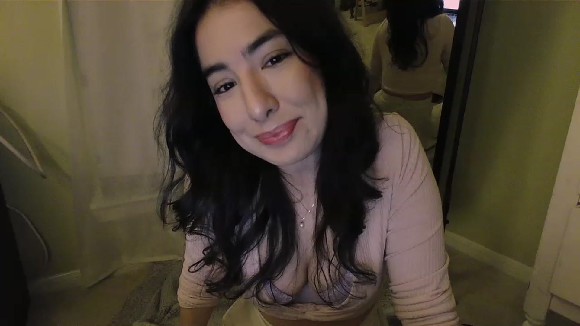 Gallery image thumbnail from BabyLula's myfreecams stream on, 04/21/2023, 04:58 image 4 of 20