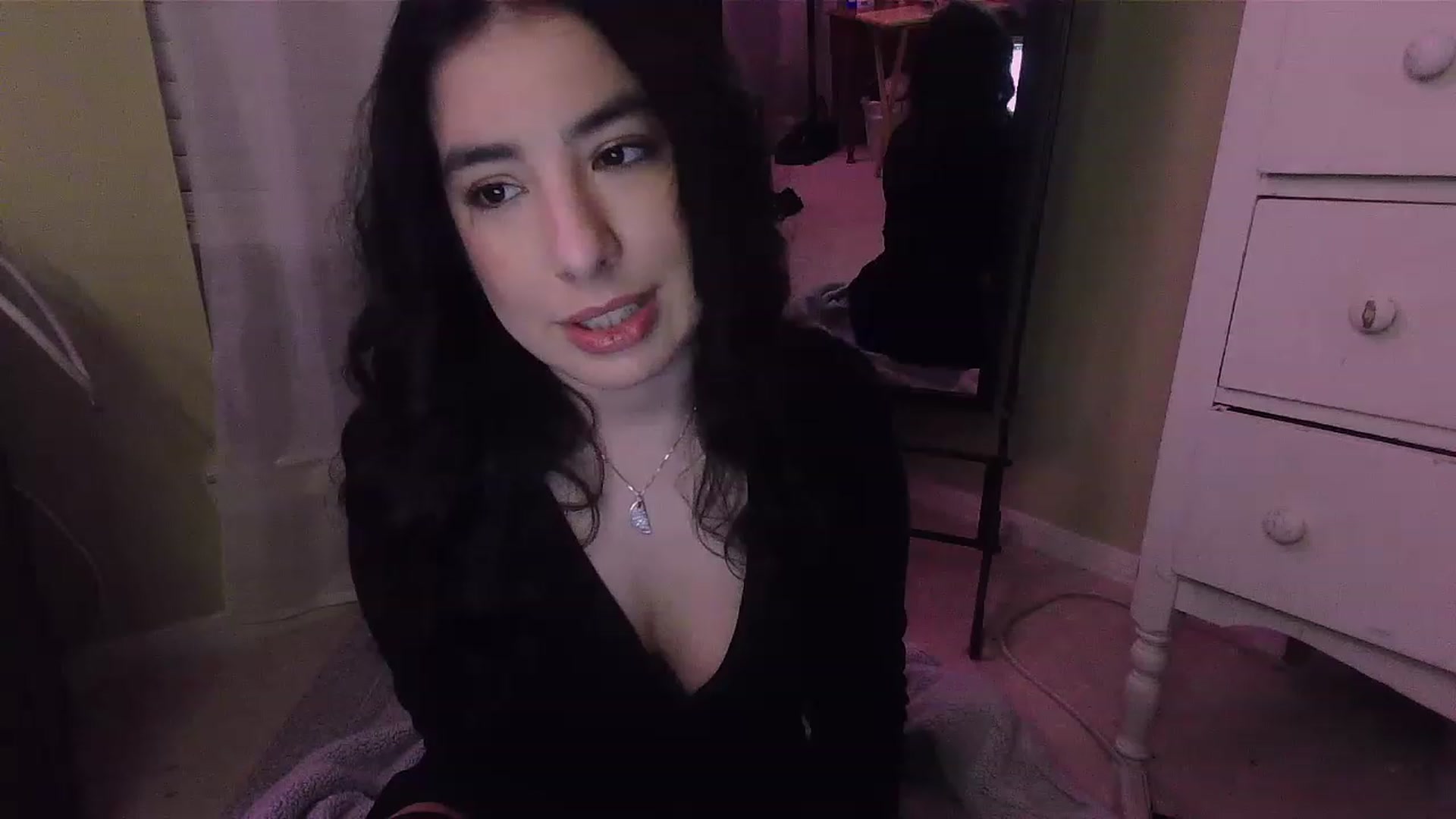 Gallery image thumbnail from BabyLula's myfreecams stream on, 05/19/2023, 04:03 image 1 of 20