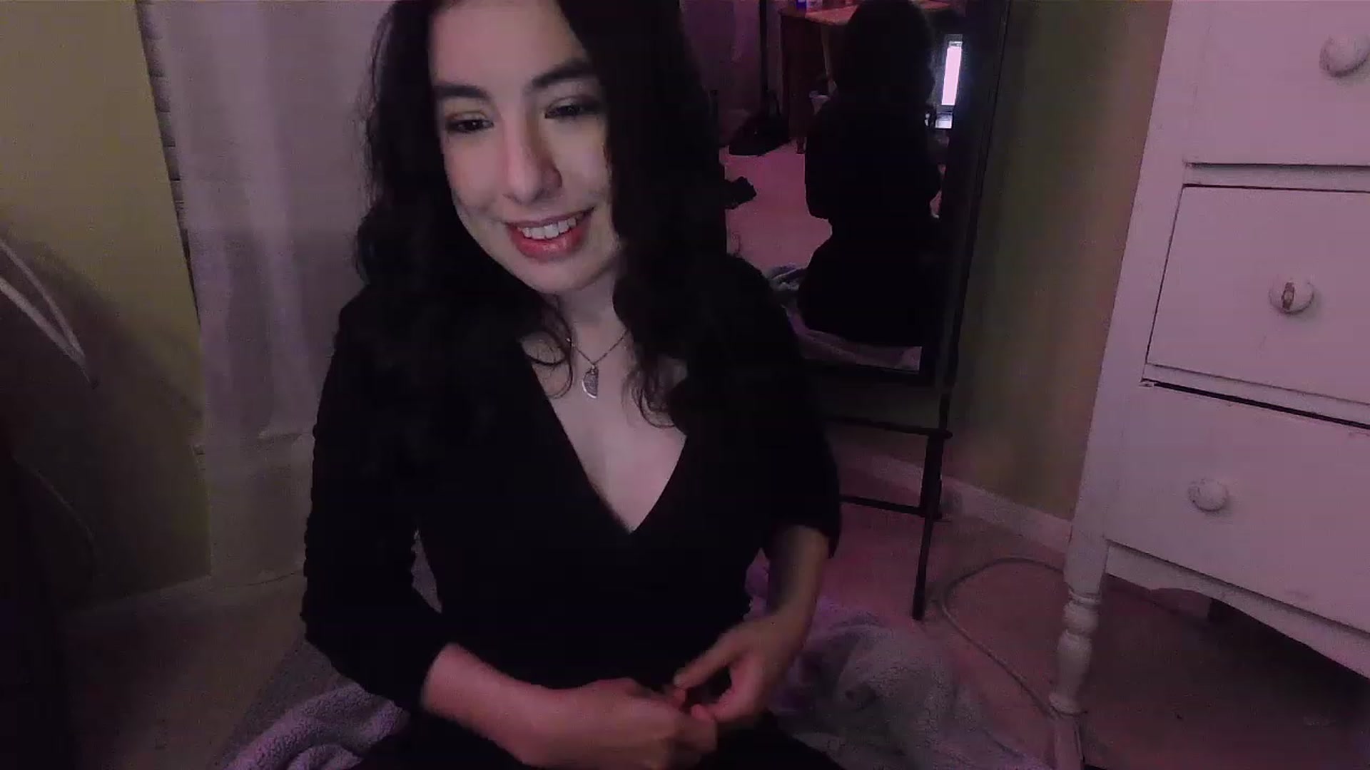 Gallery image thumbnail from BabyLula's myfreecams stream on, 05/19/2023, 04:03 image 2 of 20