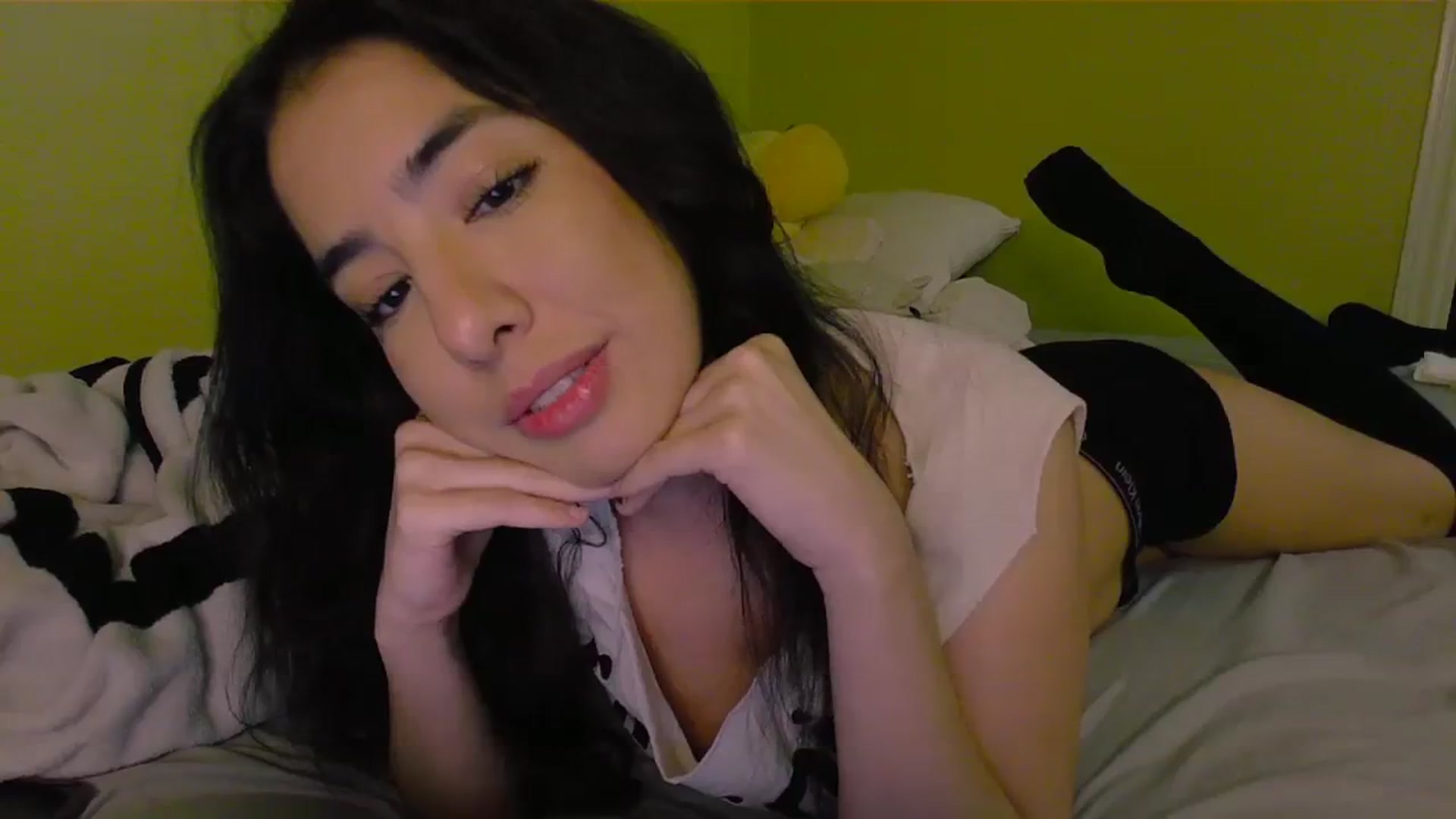 Gallery image thumbnail from BabyLula's myfreecams stream on, 08/16/2023, 04:20 image 19 of 20