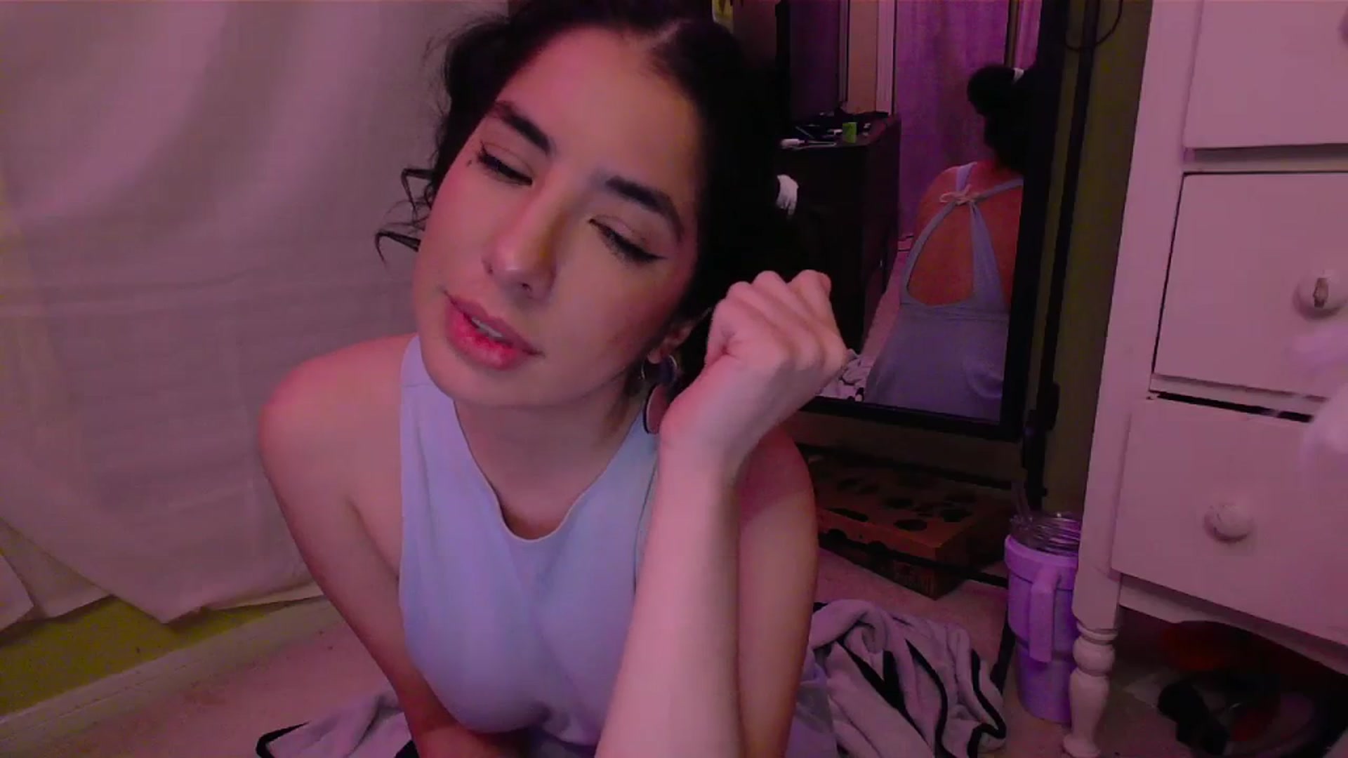 Gallery image thumbnail from BabyLula's myfreecams stream on, 08/29/2023, 04:16 image 13 of 20