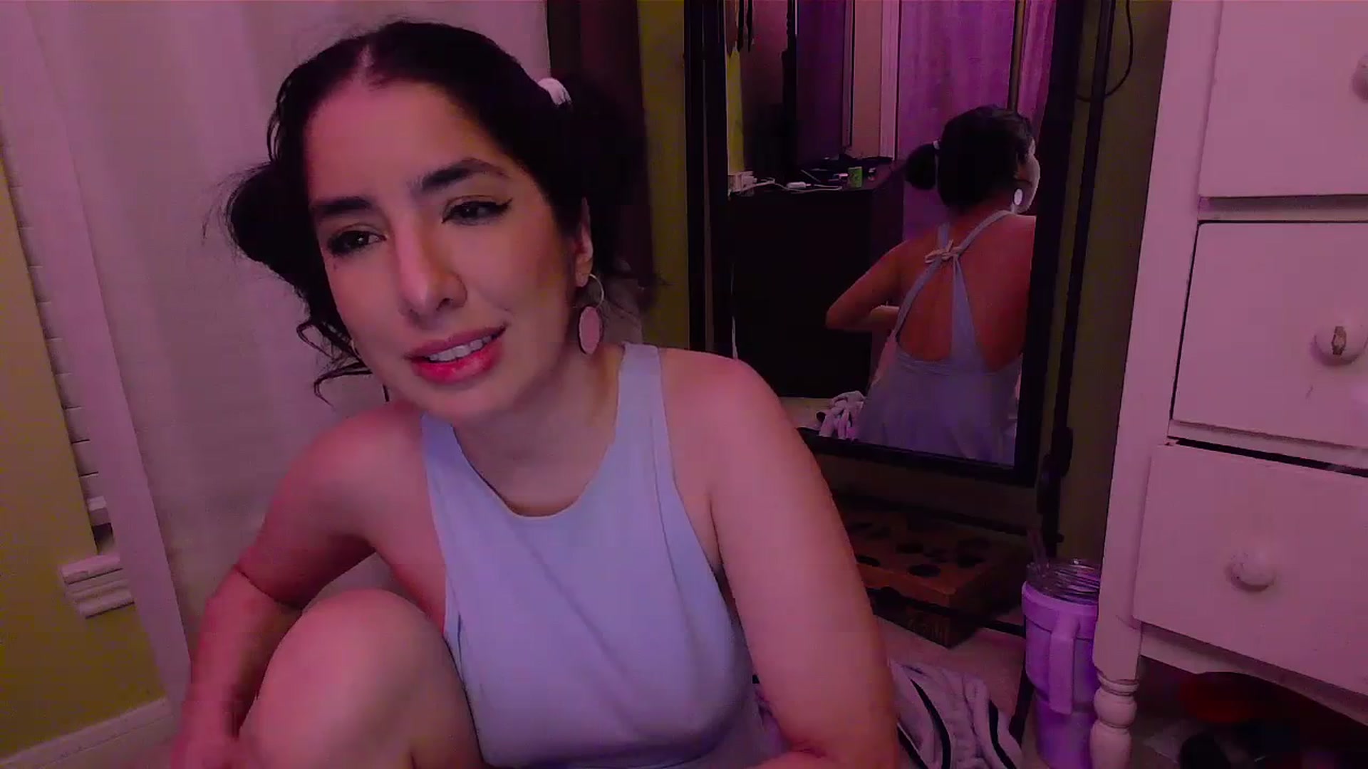 Gallery image thumbnail from BabyLula's myfreecams stream on, 08/29/2023, 04:16 image 7 of 20