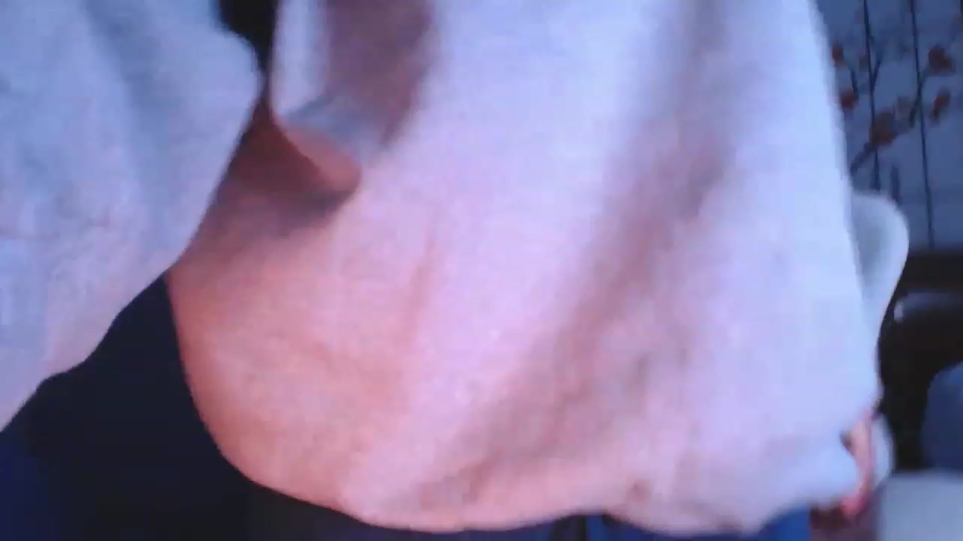 Gallery image thumbnail from BabyMoonCakes's myfreecams stream on, 01/18/2023, 19:29 image 18 of 20
