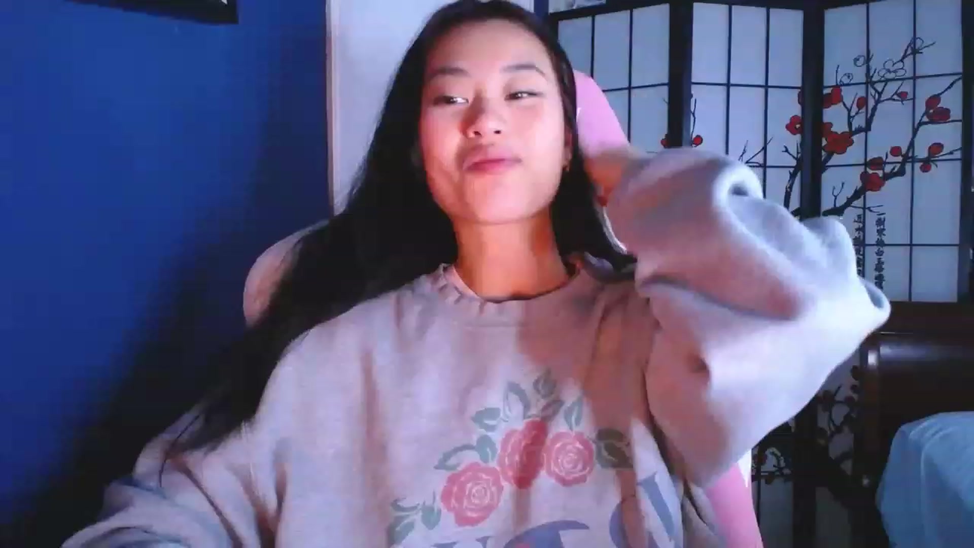 Gallery image thumbnail from BabyMoonCakes's myfreecams stream on, 01/18/2023, 19:29 image 17 of 20