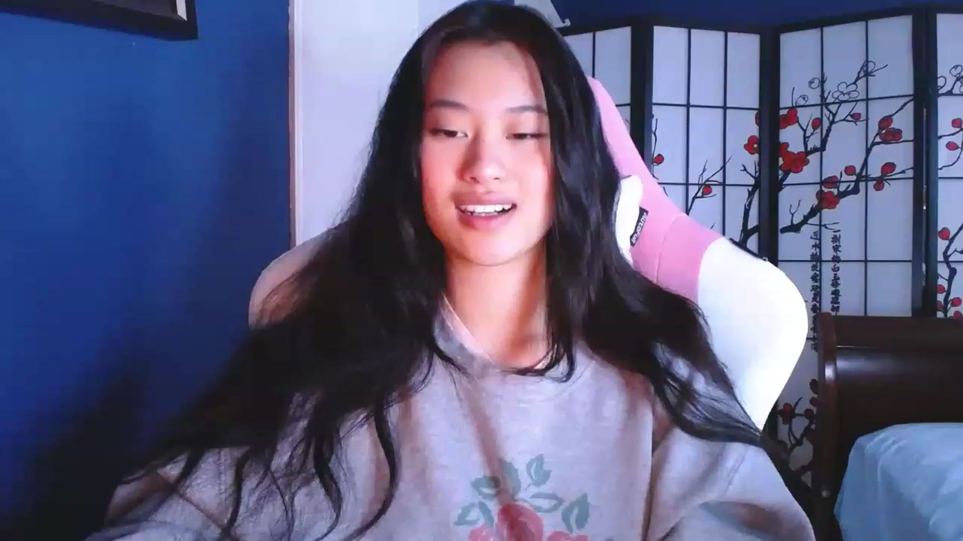 Gallery image thumbnail from BabyMoonCakes's myfreecams stream on, 01/18/2023, 19:29 image 10 of 20