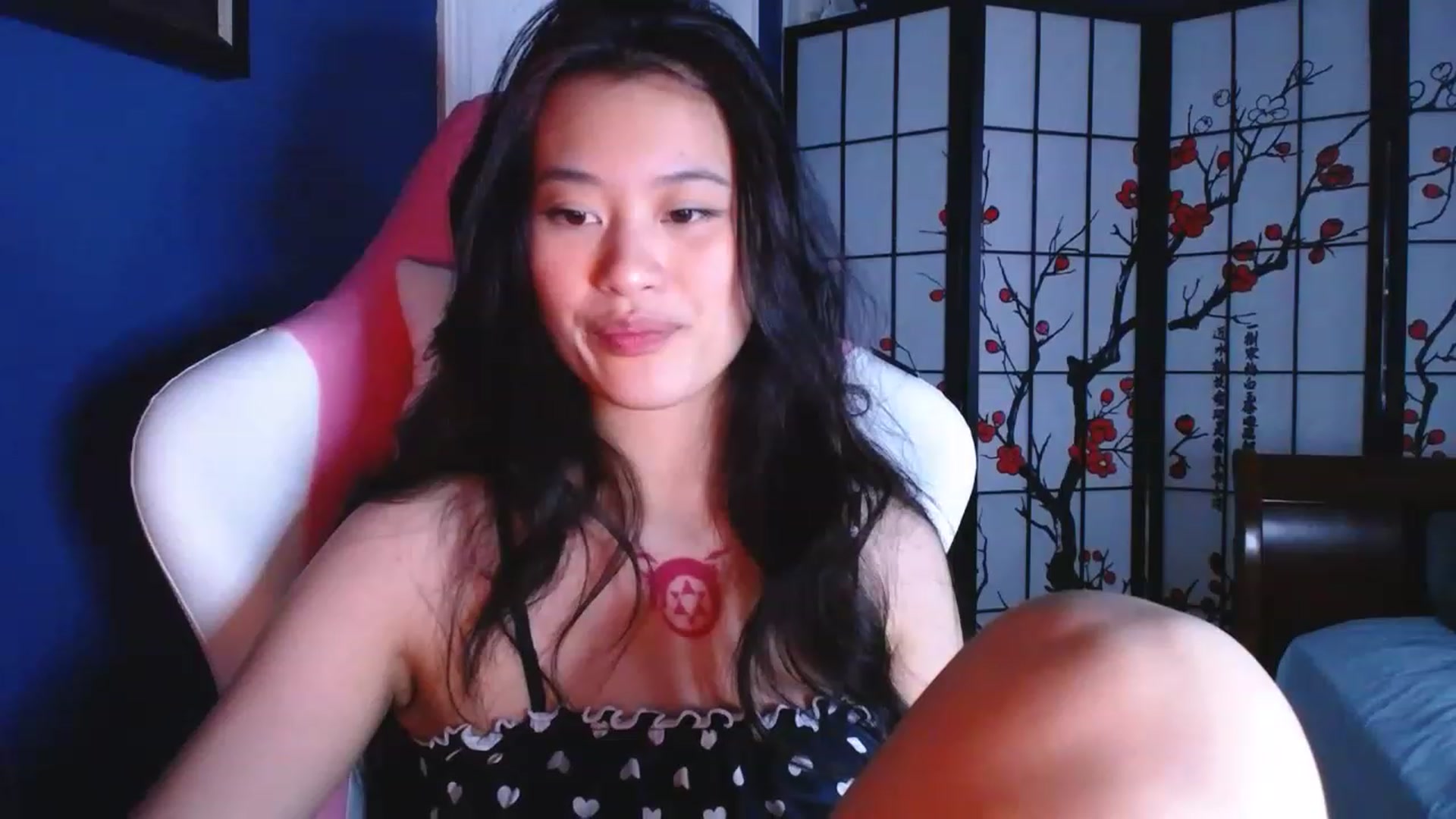 Gallery image thumbnail from BabyMoonCakes's myfreecams stream on, 01/19/2023, 18:11 image 16 of 20