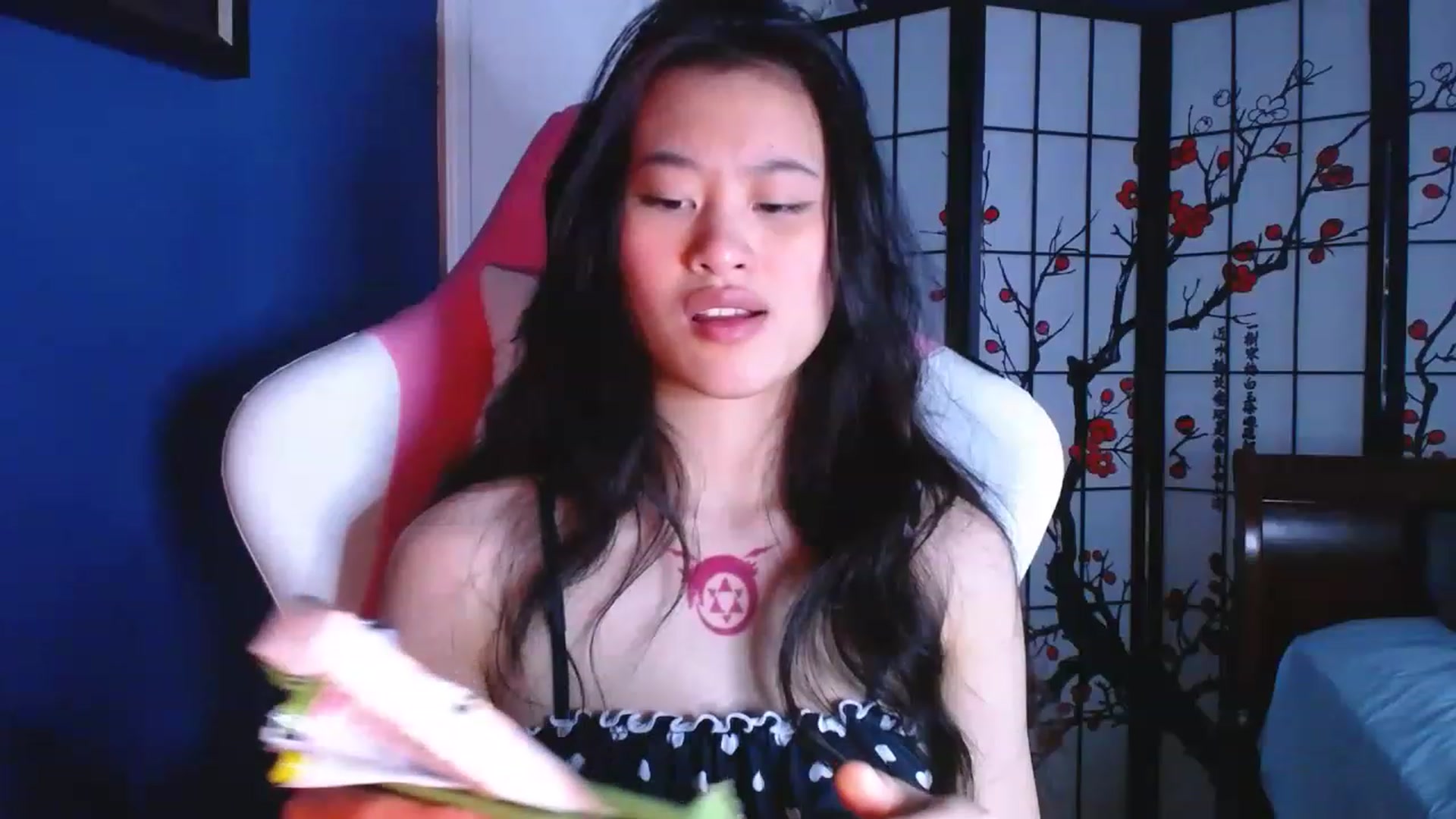 Gallery image thumbnail from BabyMoonCakes's myfreecams stream on, 01/19/2023, 18:11 image 15 of 20