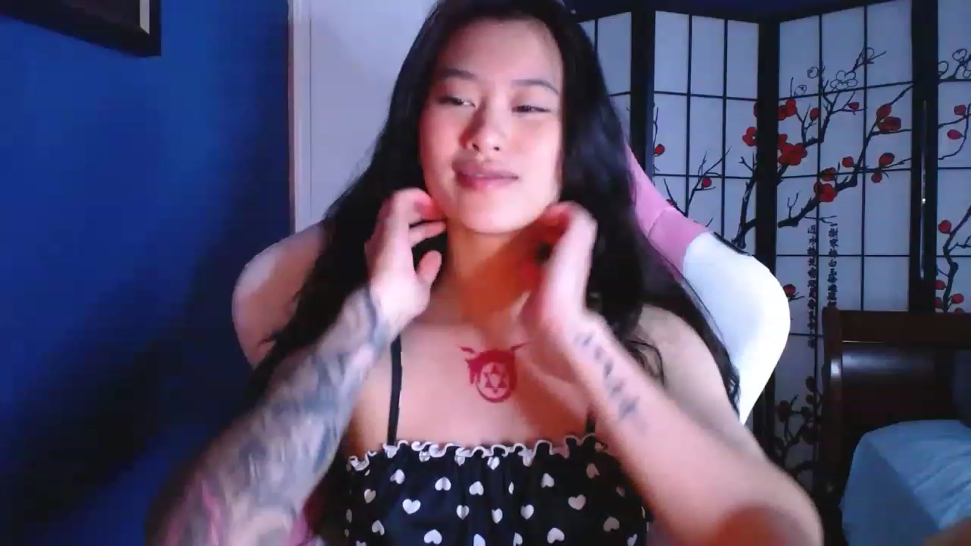 Gallery image thumbnail from BabyMoonCakes's myfreecams stream on, 01/19/2023, 18:11 image 1 of 20