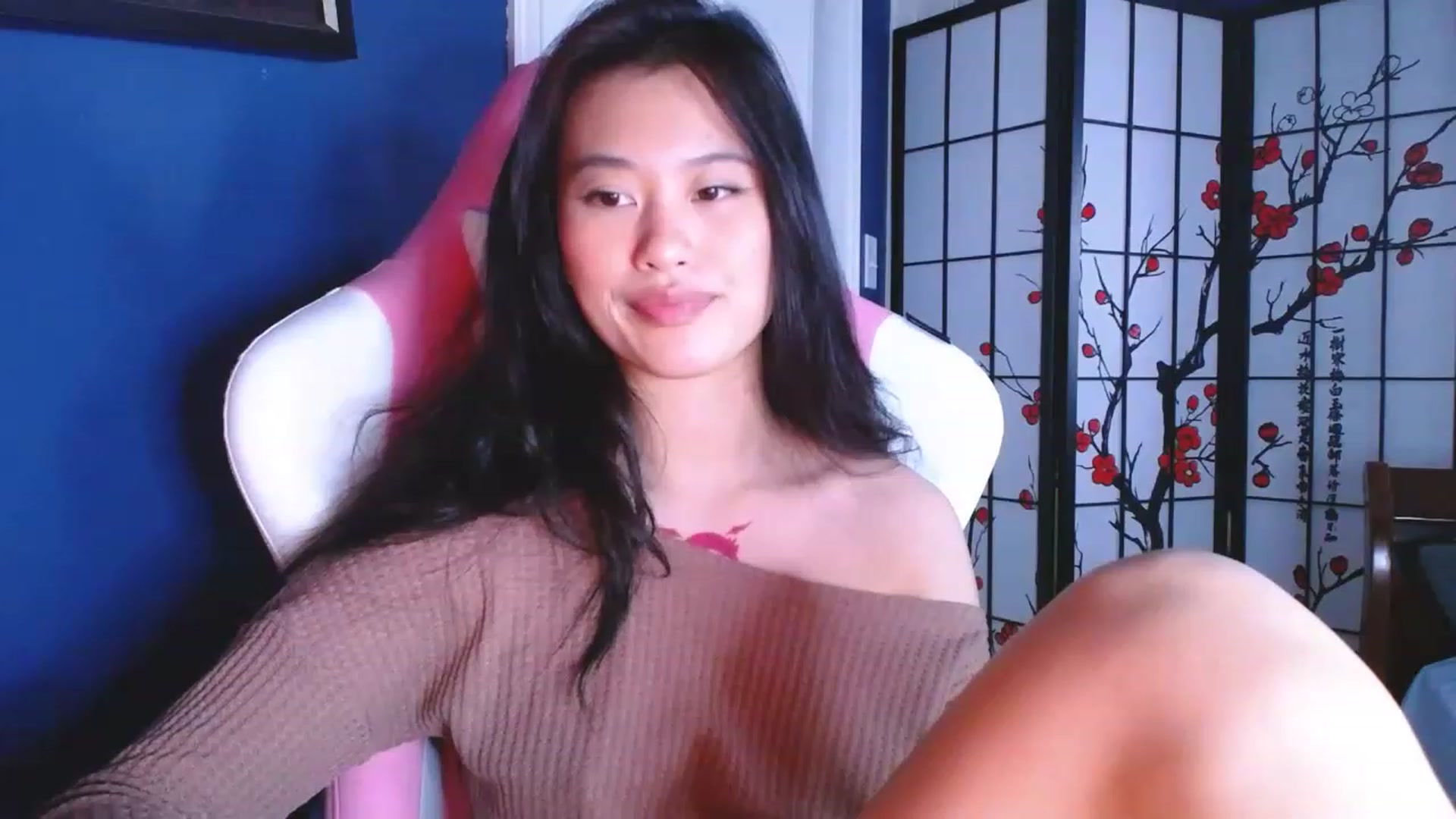 Gallery image thumbnail from BabyMoonCakes's myfreecams stream on, 01/25/2023, 17:52 image 14 of 20