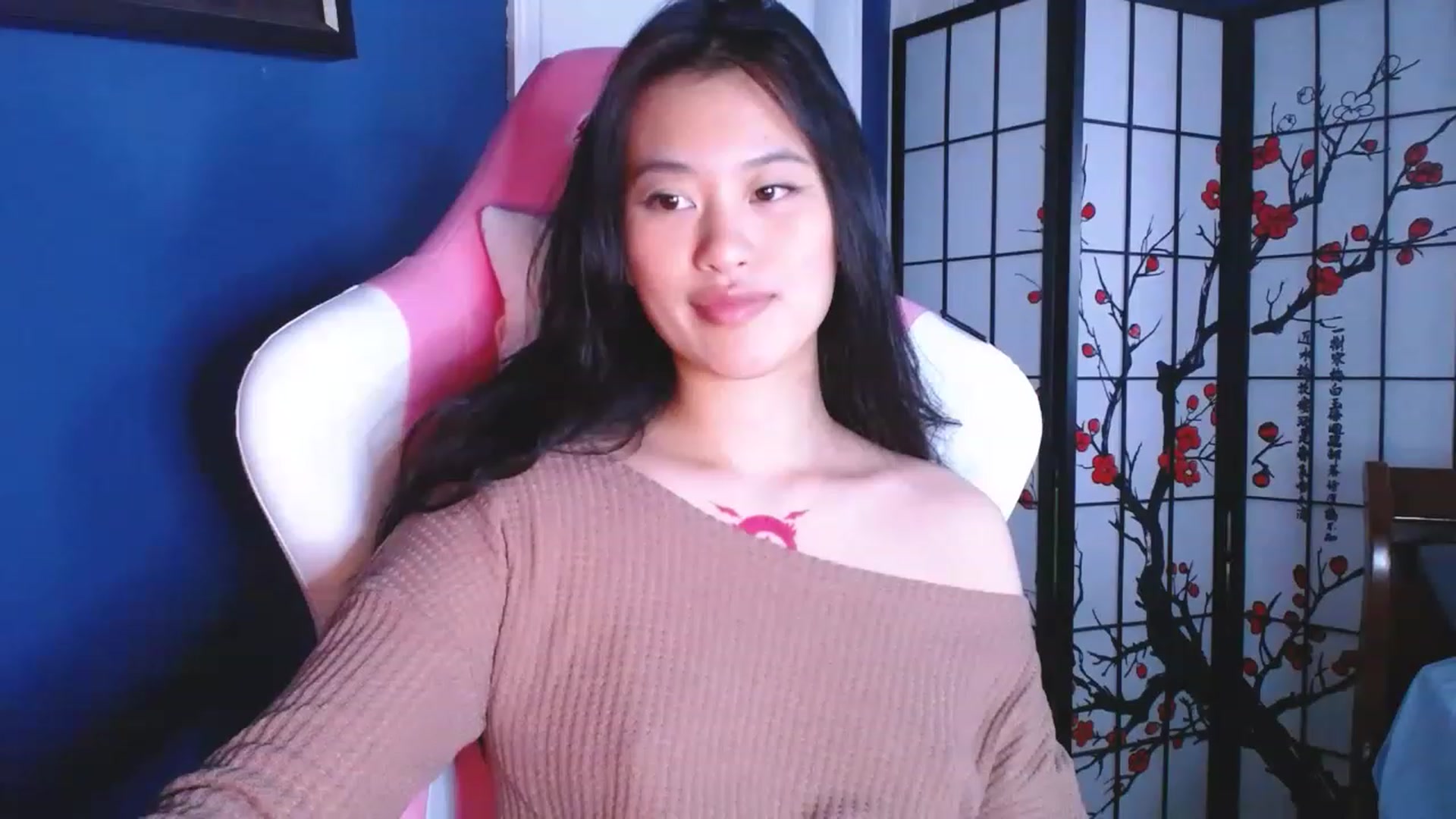 Gallery image thumbnail from BabyMoonCakes's myfreecams stream on, 01/25/2023, 17:52 image 11 of 20