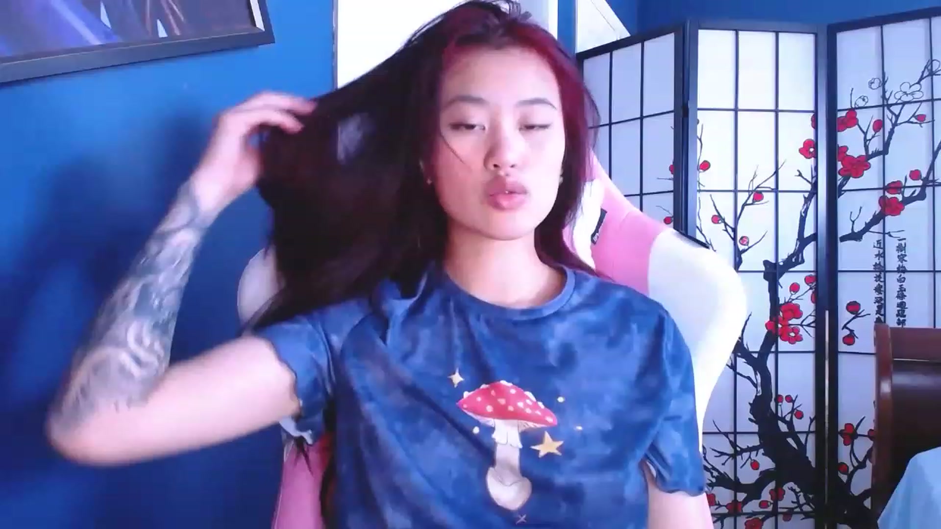 Gallery image thumbnail from BabyMoonCakes's myfreecams stream on, 01/30/2023, 17:37 image 1 of 20