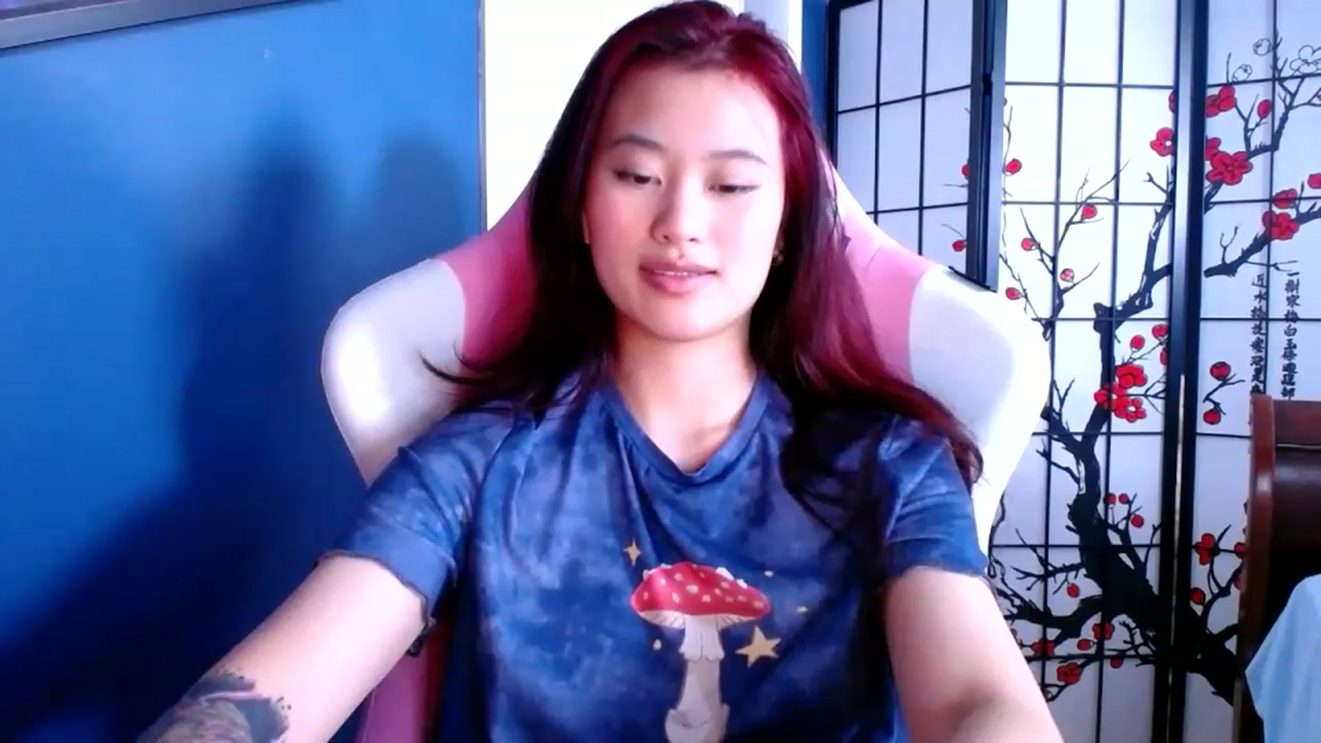 Gallery image thumbnail from BabyMoonCakes's myfreecams stream on, 01/30/2023, 18:17 image 9 of 20
