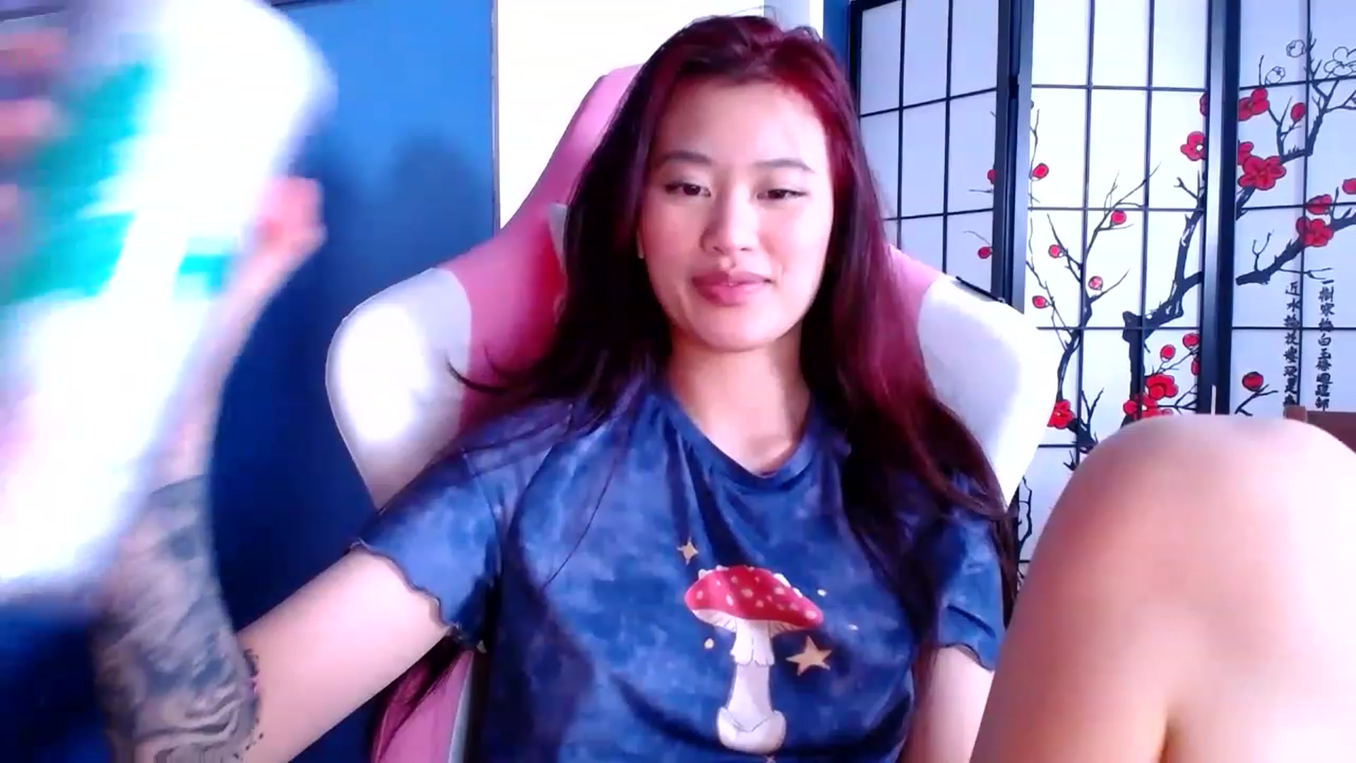 Gallery image thumbnail from BabyMoonCakes's myfreecams stream on, 01/30/2023, 18:17 image 14 of 20
