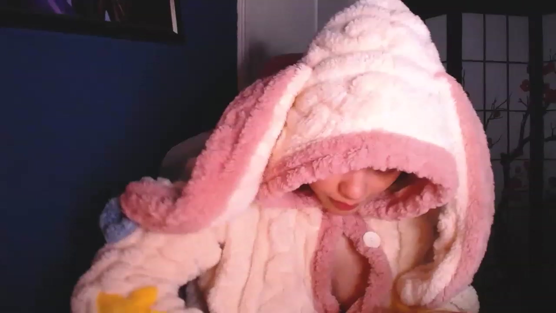 Gallery image thumbnail from BabyMoonCakes's myfreecams stream on, 02/02/2023, 23:49 image 18 of 20