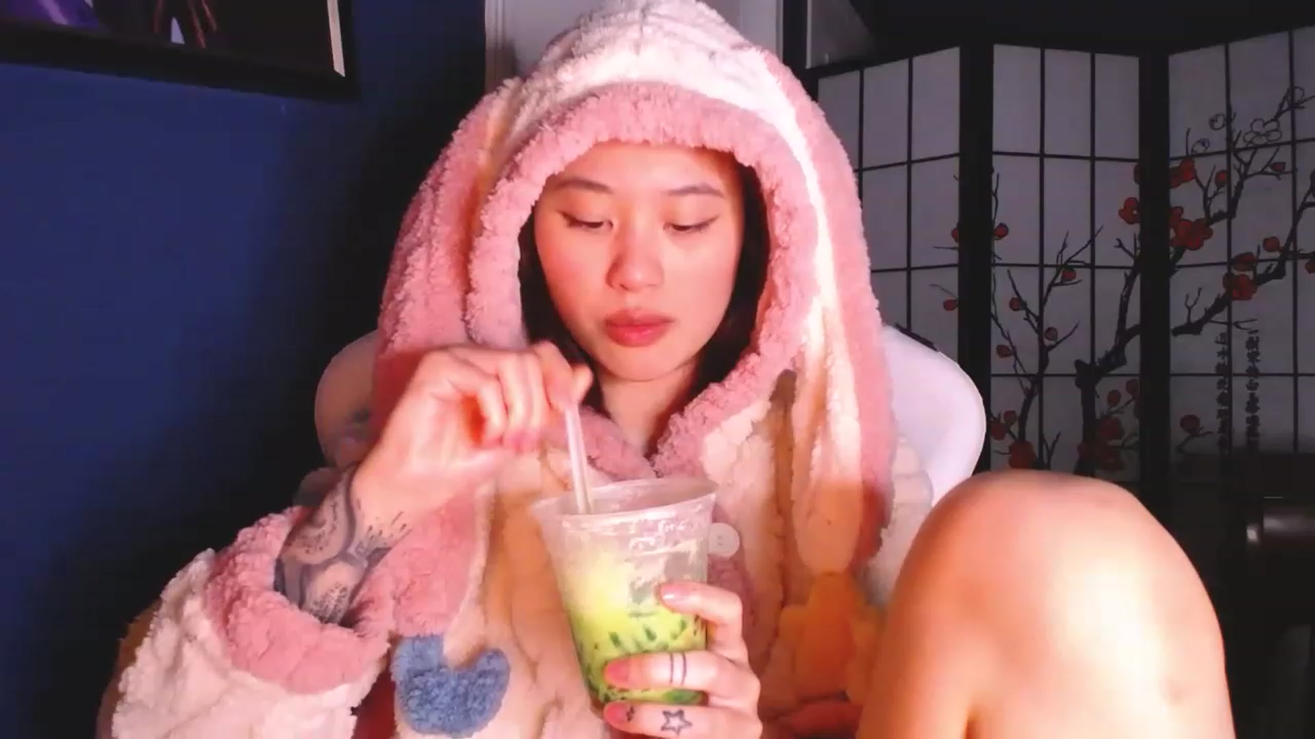 Gallery image thumbnail from BabyMoonCakes's myfreecams stream on, 02/02/2023, 23:49 image 19 of 20