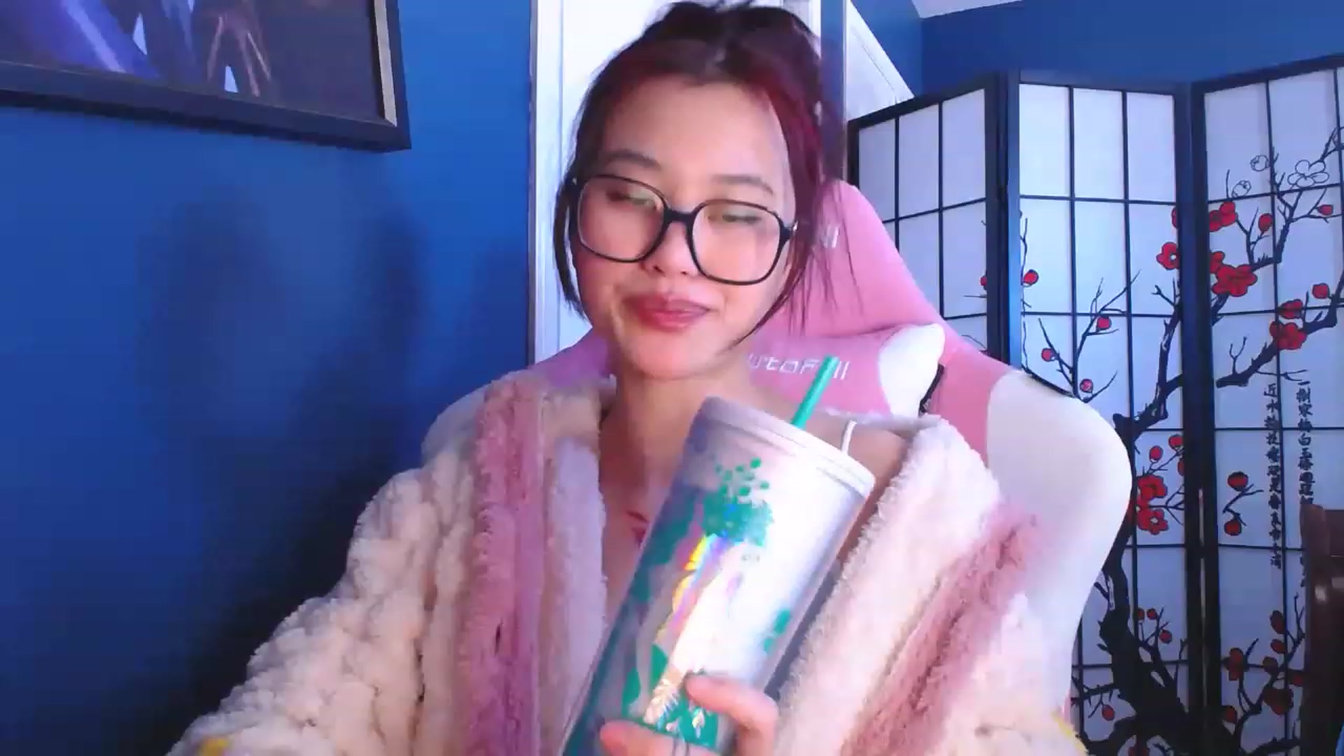 Gallery image thumbnail from BabyMoonCakes's myfreecams stream on, 02/03/2023, 18:27 image 1 of 20