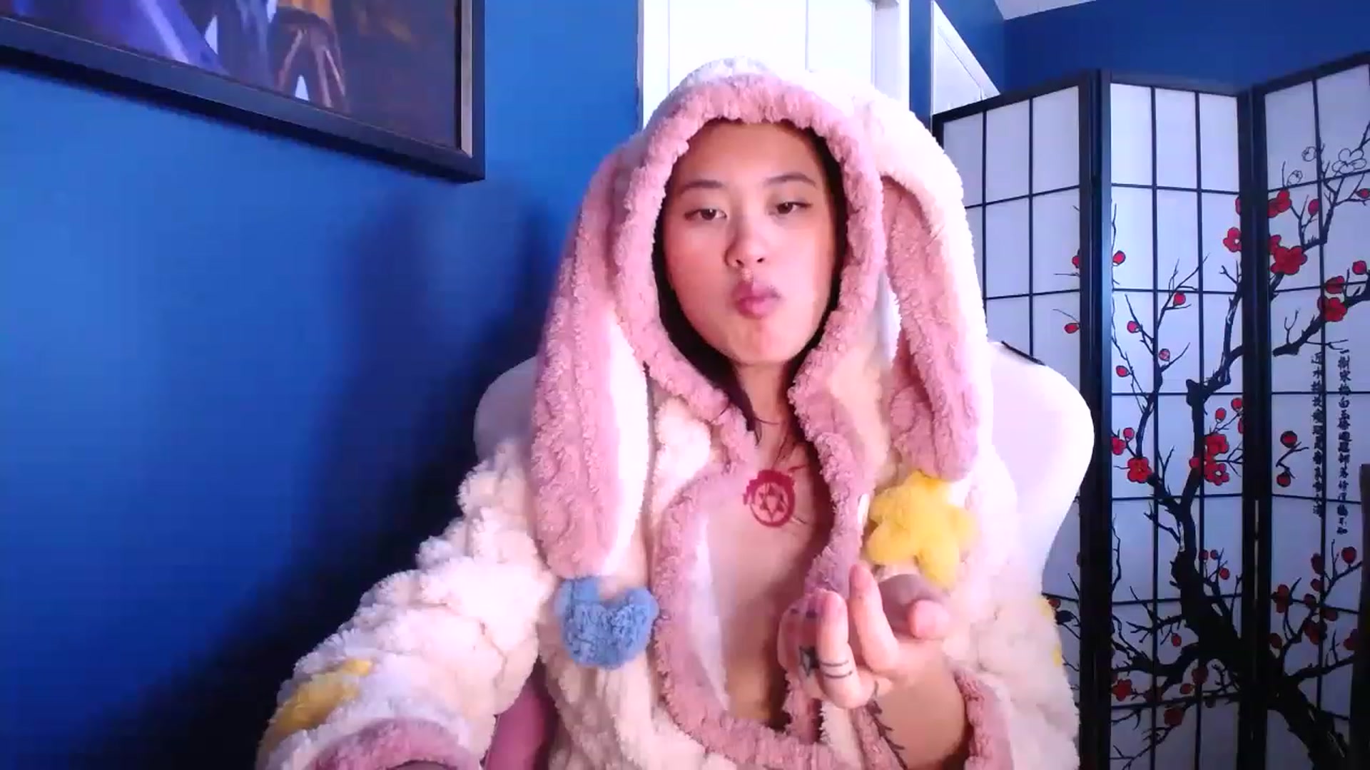 Gallery image thumbnail from BabyMoonCakes's myfreecams stream on, 02/06/2023, 18:39 image 9 of 20