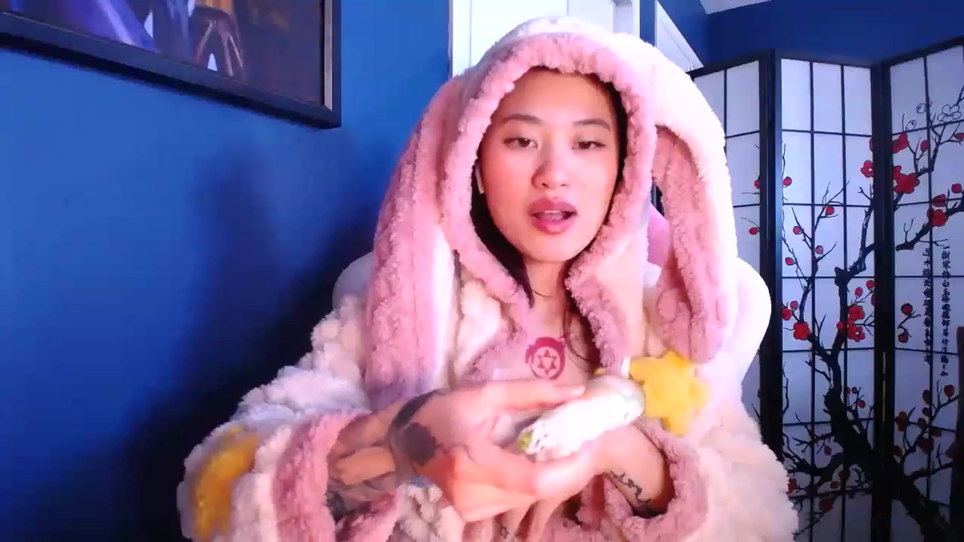 Gallery image thumbnail from BabyMoonCakes's myfreecams stream on, 02/06/2023, 18:39 image 6 of 20