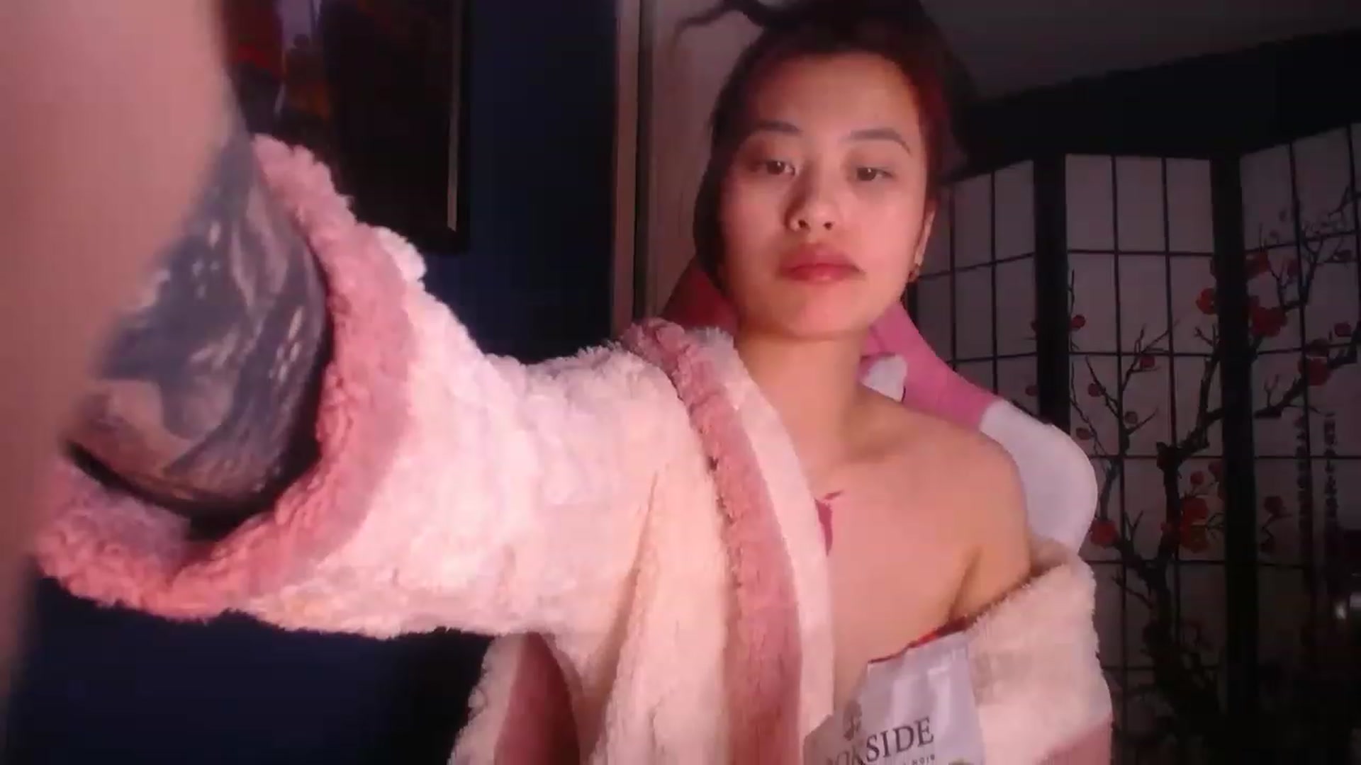 Gallery image thumbnail from BabyMoonCakes's myfreecams stream on, 02/09/2023, 21:56 image 6 of 20