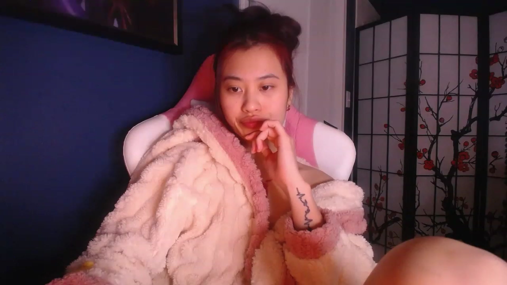 Gallery image thumbnail from BabyMoonCakes's myfreecams stream on, 02/09/2023, 22:51 image 19 of 20