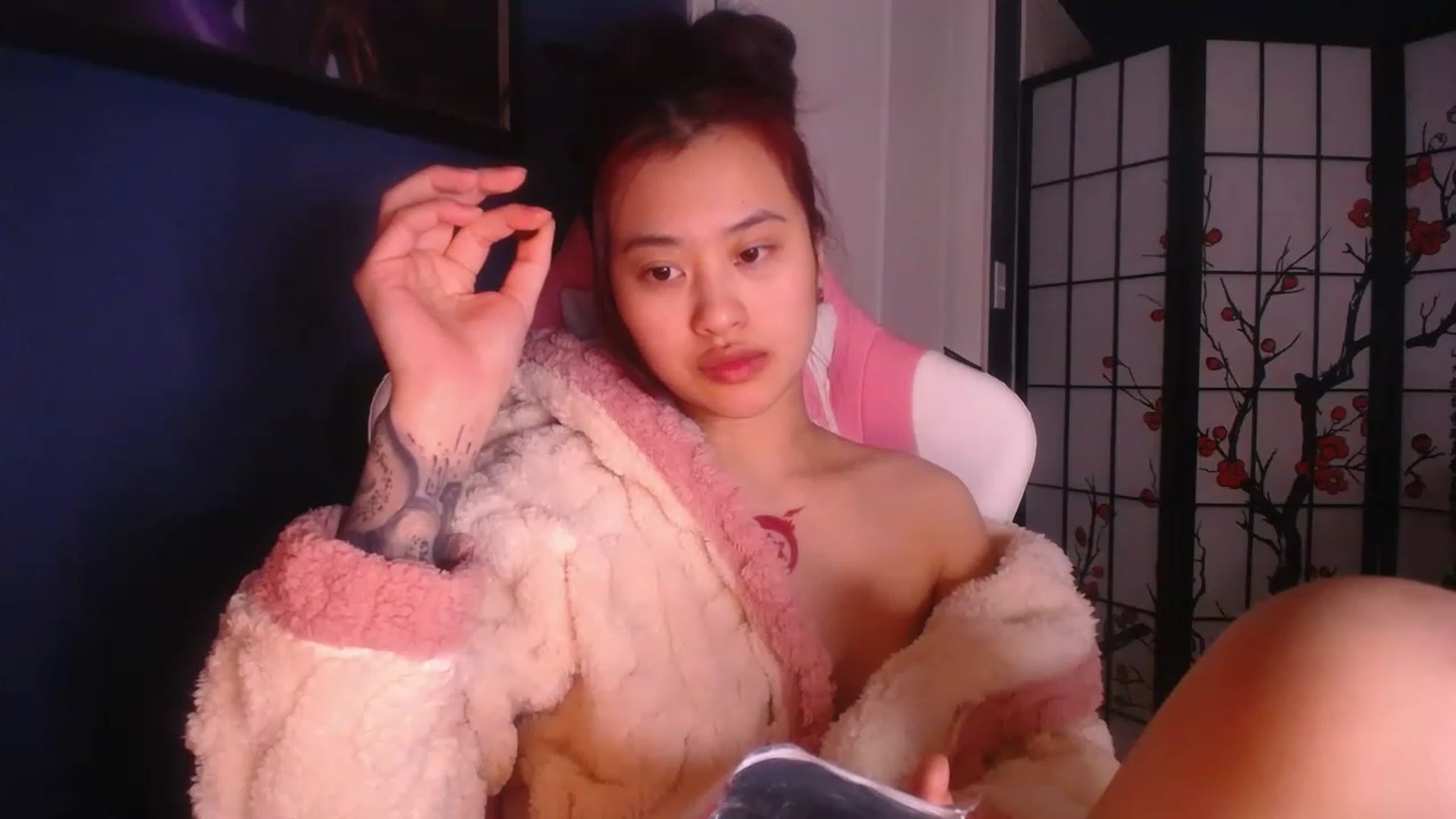 Gallery image thumbnail from BabyMoonCakes's myfreecams stream on, 02/09/2023, 22:51 image 10 of 20
