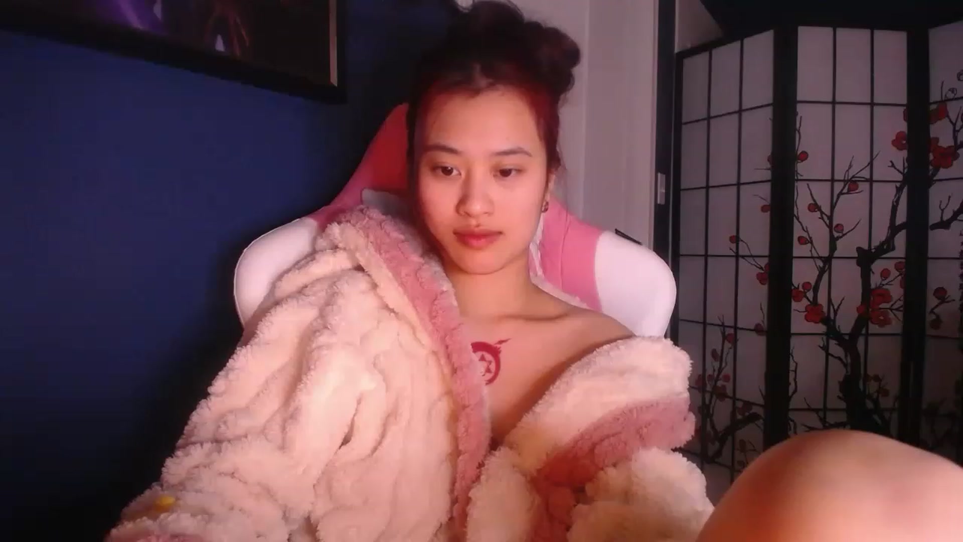 Gallery image thumbnail from BabyMoonCakes's myfreecams stream on, 02/09/2023, 22:51 image 16 of 20