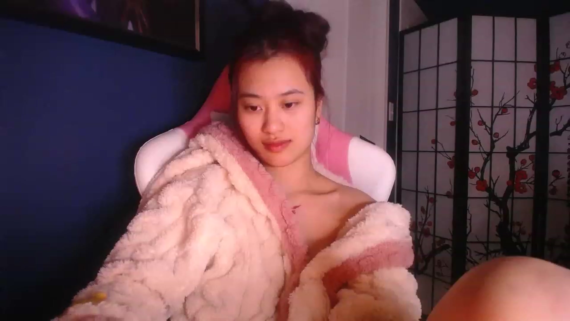 Gallery image thumbnail from BabyMoonCakes's myfreecams stream on, 02/09/2023, 23:00 image 5 of 20