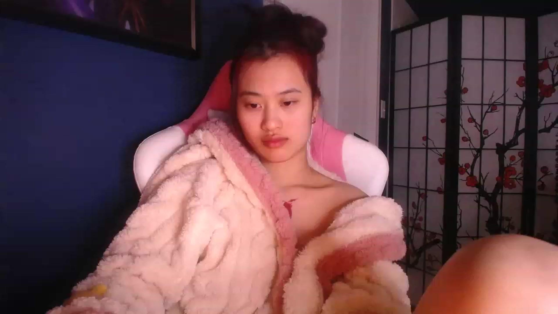 Gallery image thumbnail from BabyMoonCakes's myfreecams stream on, 02/09/2023, 23:00 image 1 of 20