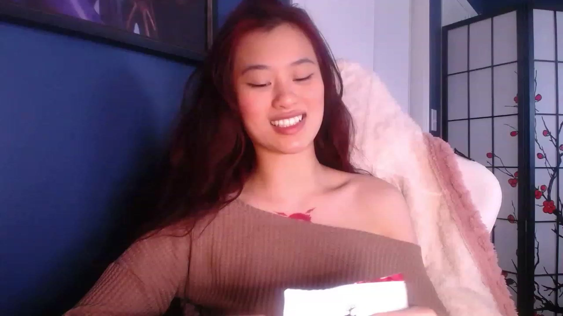 Gallery image thumbnail from BabyMoonCakes's myfreecams stream on, 02/10/2023, 18:47 image 5 of 20