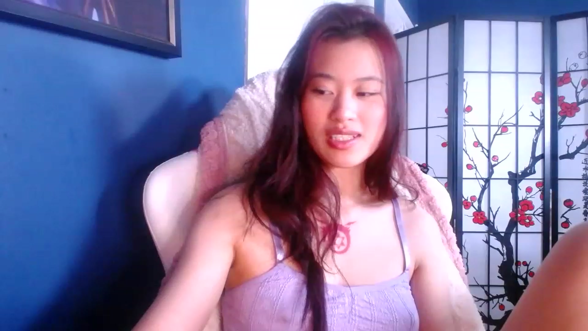 Gallery image thumbnail from BabyMoonCakes's myfreecams stream on, 03/01/2023, 18:19 image 6 of 20