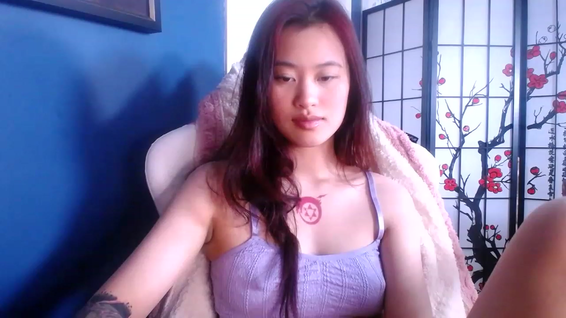 Gallery image thumbnail from BabyMoonCakes's myfreecams stream on, 03/01/2023, 18:19 image 16 of 20