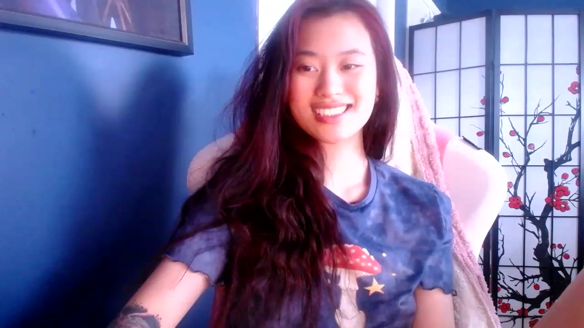 Gallery image thumbnail from BabyMoonCakes's myfreecams stream on, 03/03/2023, 19:04 image 19 of 20