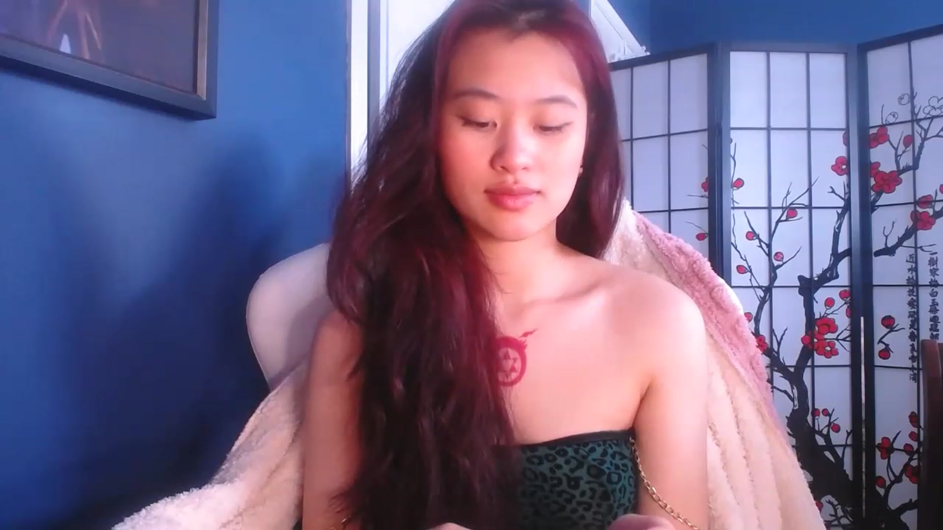 Gallery image thumbnail from BabyMoonCakes's myfreecams stream on, 03/06/2023, 18:26 image 6 of 20