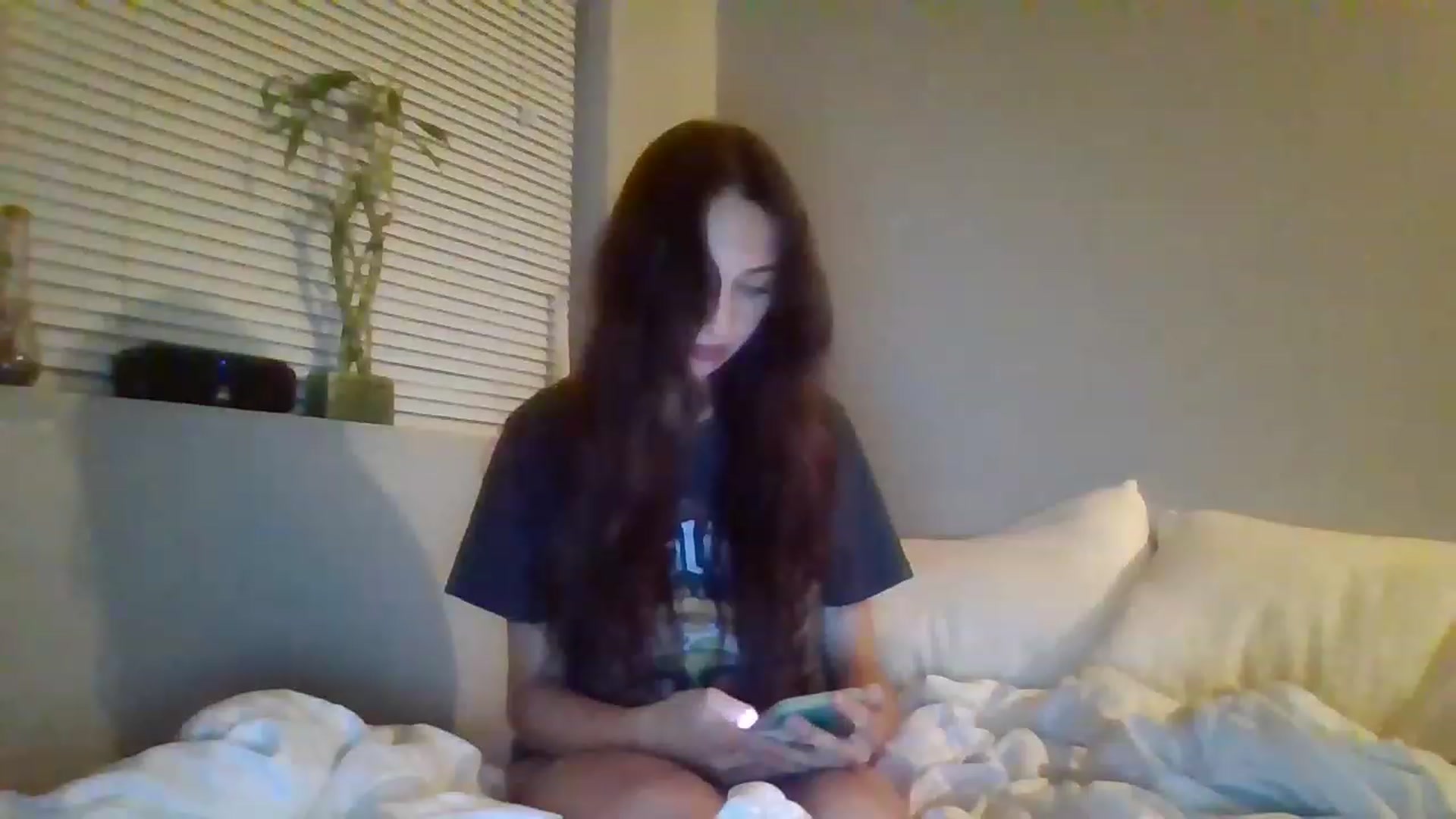 Gallery image thumbnail from BabyRain444's myfreecams stream on, 04/27/2023, 05:08 image 10 of 20