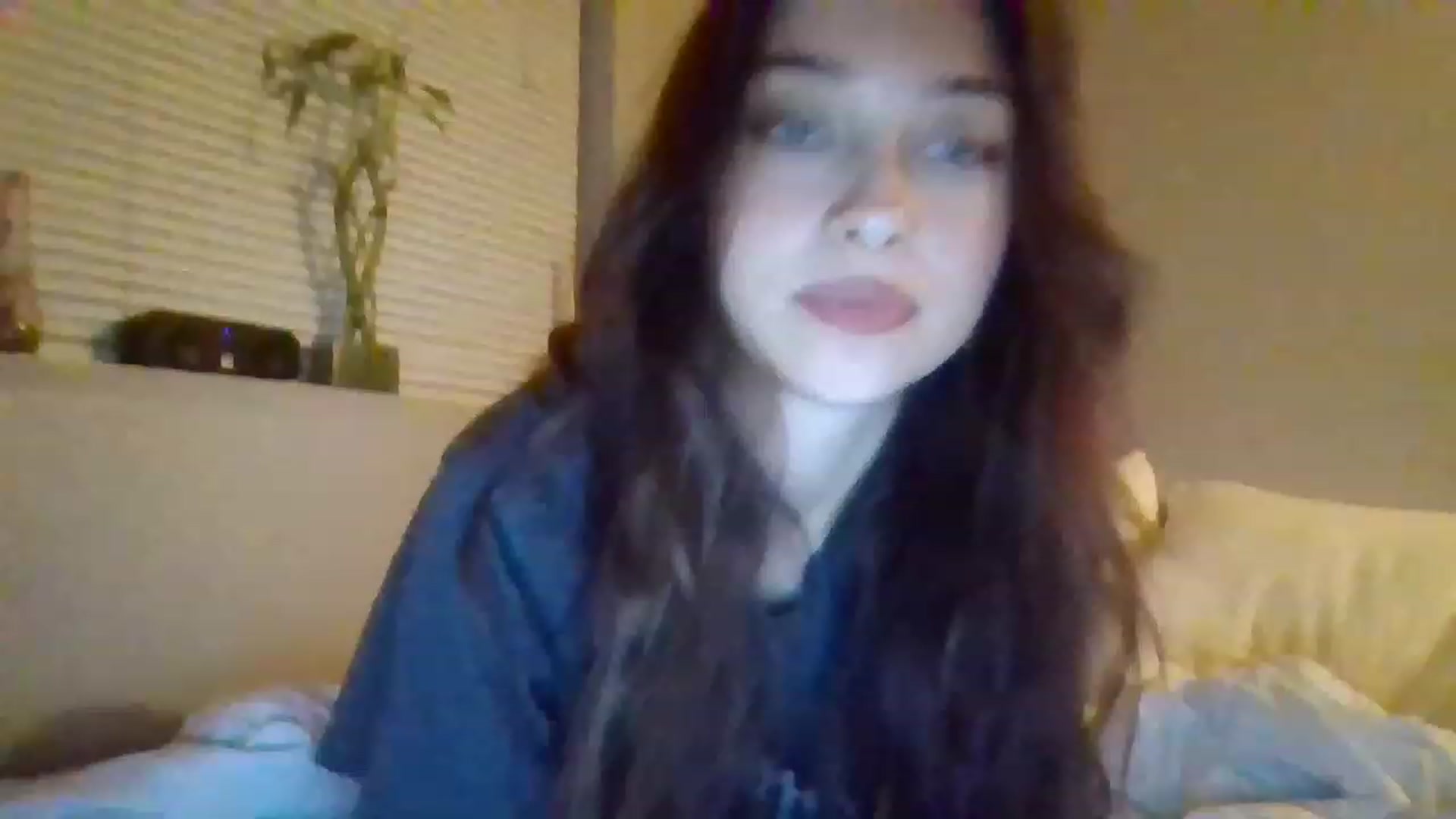 Gallery image thumbnail from BabyRain444's myfreecams stream on, 04/27/2023, 05:08 image 12 of 20