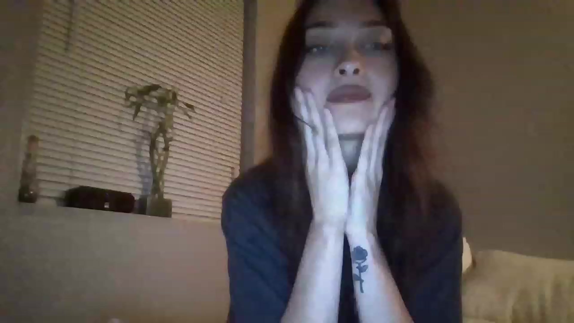 Gallery image thumbnail from BabyRain444's myfreecams stream on, 04/27/2023, 05:08 image 18 of 20