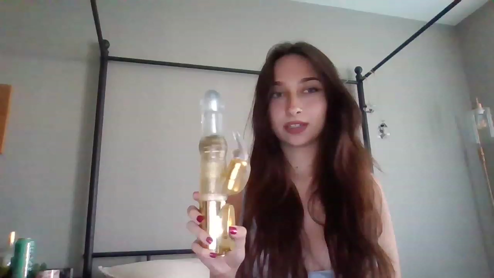 Gallery image thumbnail from BabyRain444's myfreecams stream on, 06/29/2023, 24:28 image 15 of 20