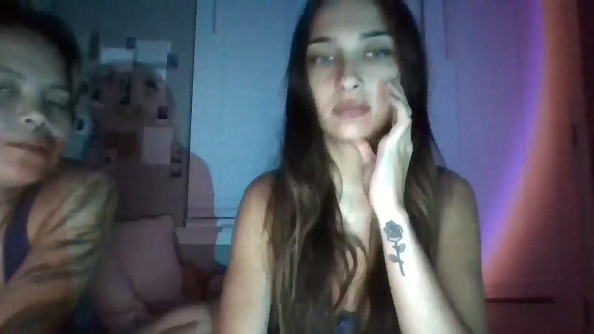 Gallery image thumbnail from BabyRain444's myfreecams stream on, 08/17/2023, 06:39 image 17 of 20