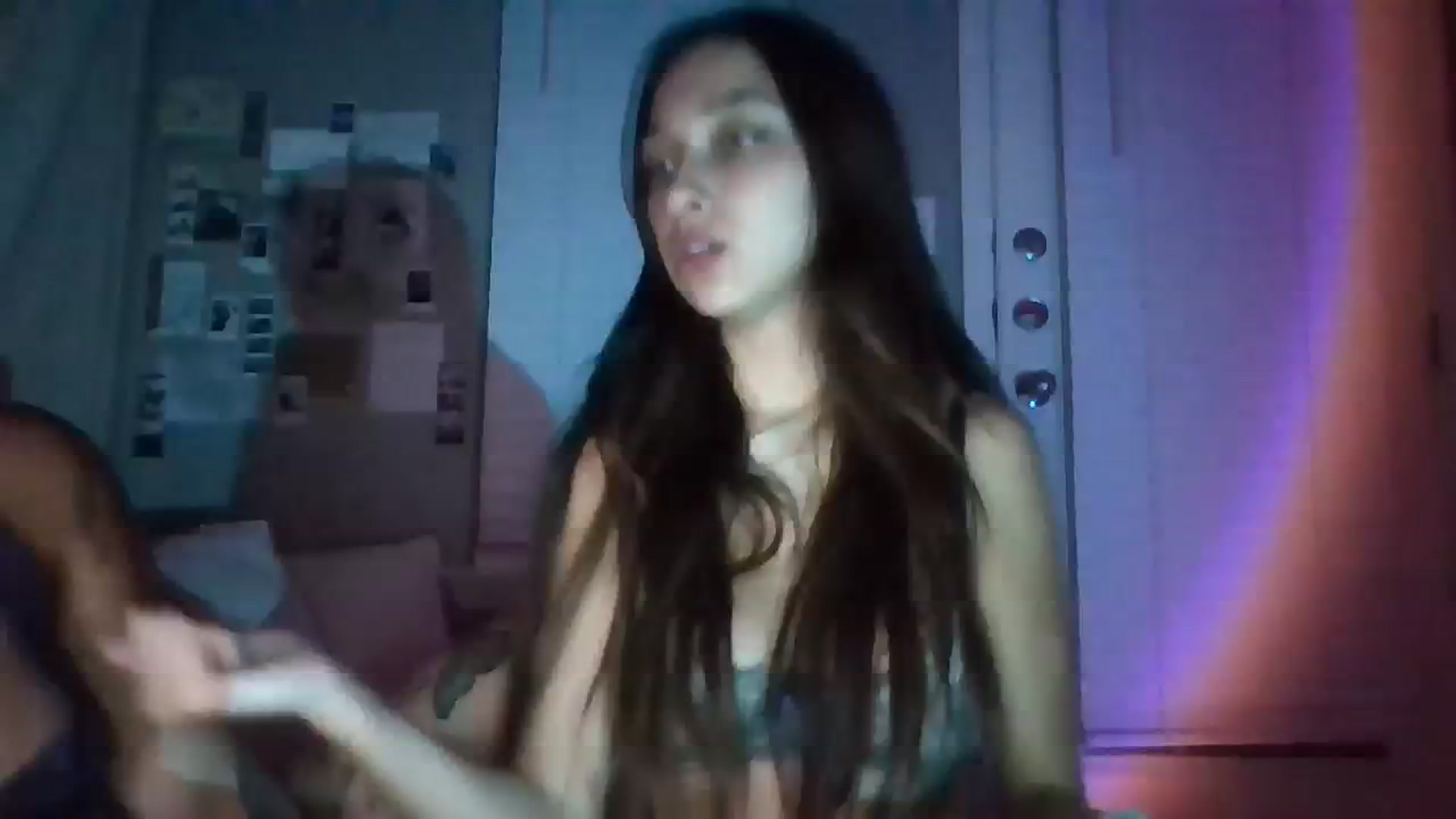 Gallery image thumbnail from BabyRain444's myfreecams stream on, 08/17/2023, 06:39 image 14 of 20