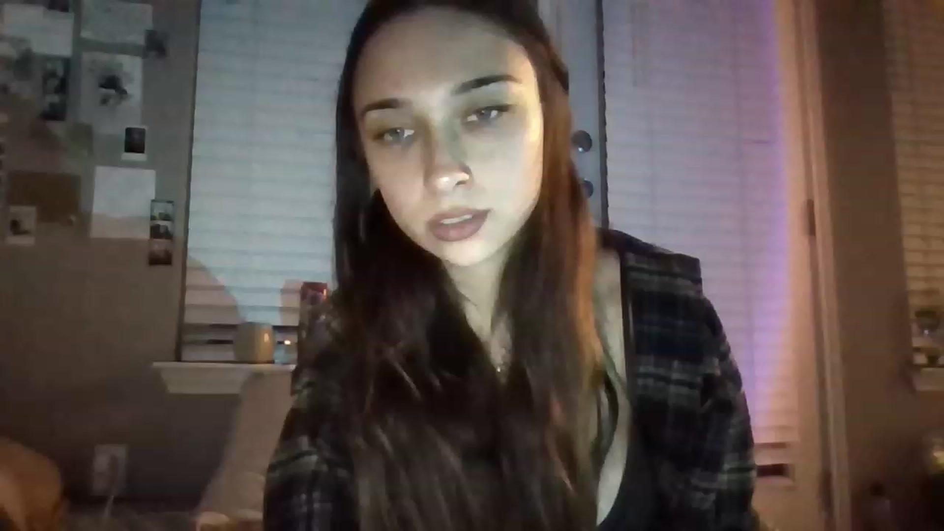 Gallery image thumbnail from BabyRain444's myfreecams stream on, 08/23/2023, 04:33 image 17 of 20
