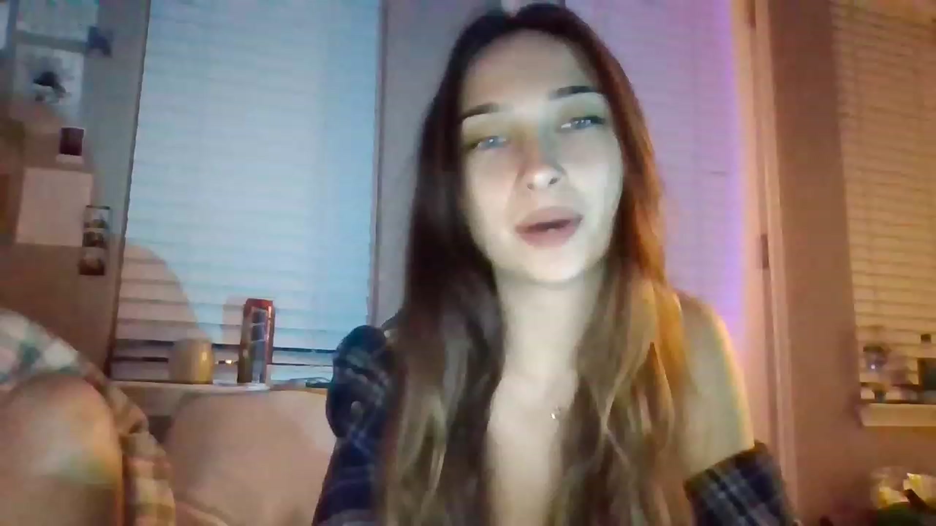Gallery image thumbnail from BabyRain444's myfreecams stream on, 08/23/2023, 04:33 image 1 of 20