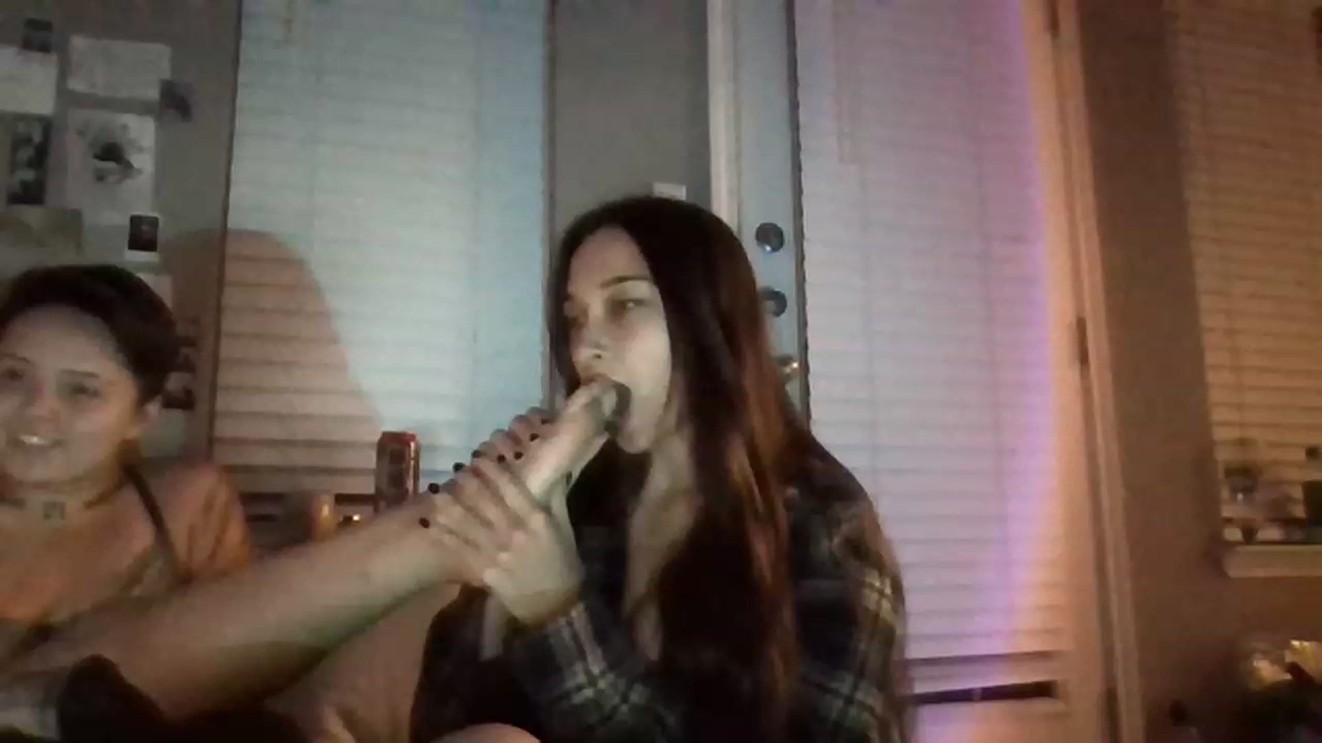 Gallery image thumbnail from BabyRain444's myfreecams stream on, 08/23/2023, 04:48 image 11 of 20