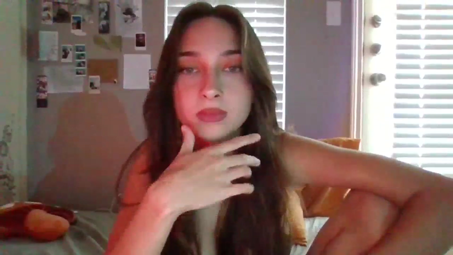 Gallery image thumbnail from BabyRain444's myfreecams stream on, 09/12/2023, 23:01 image 19 of 20