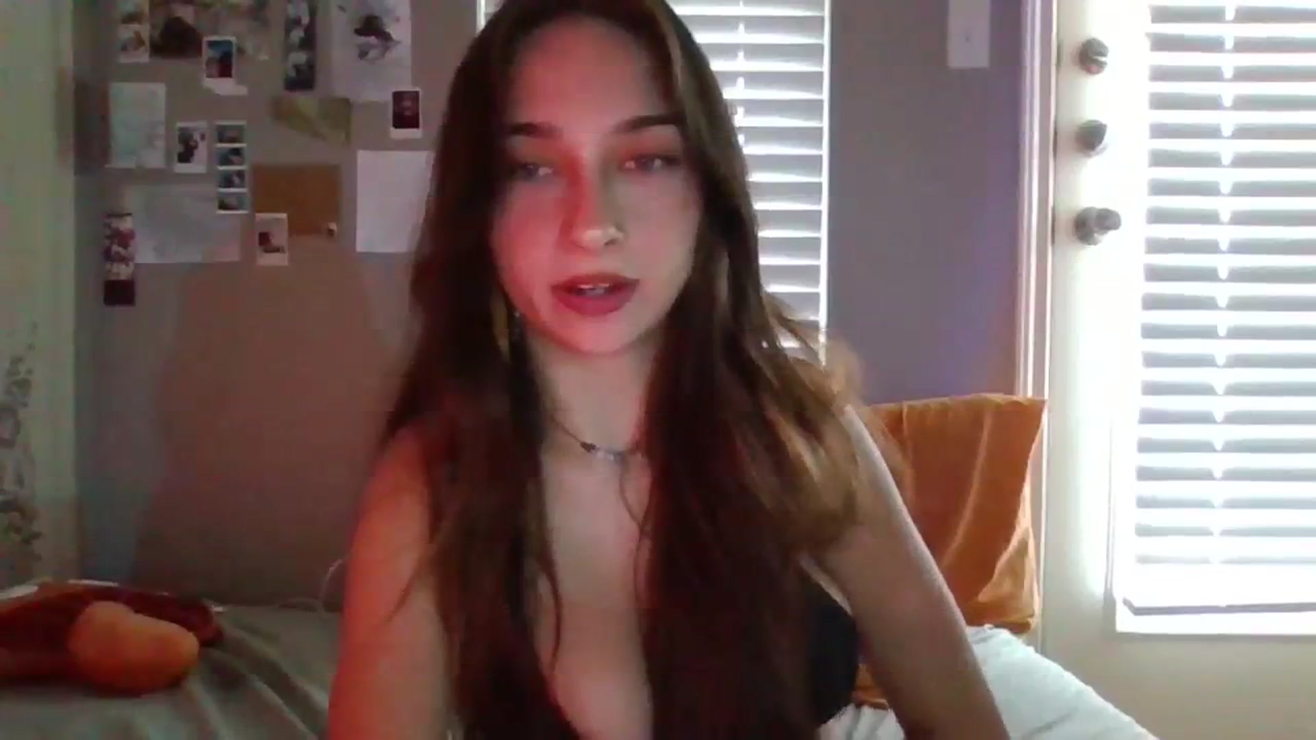 Gallery image thumbnail from BabyRain444's myfreecams stream on, 09/12/2023, 23:01 image 15 of 20