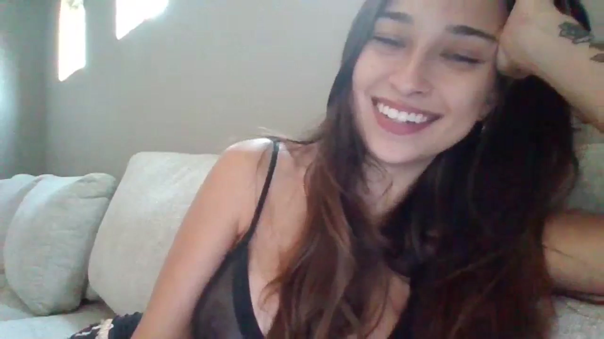 Gallery image thumbnail from BabyRain444's myfreecams stream on, 09/28/2023, 17:29 image 7 of 20