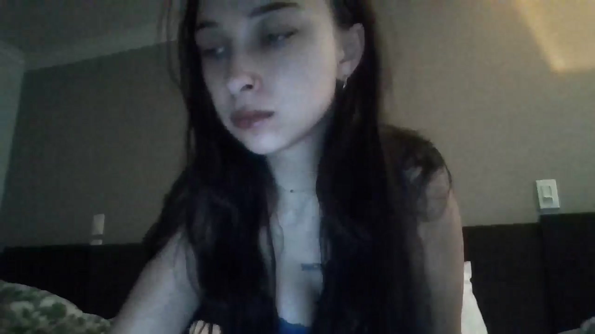 Gallery image thumbnail from BabyRain444's myfreecams stream on, 10/08/2024, 15:20 image 15 of 20